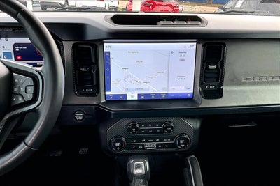 2021 Ford Bronco Base