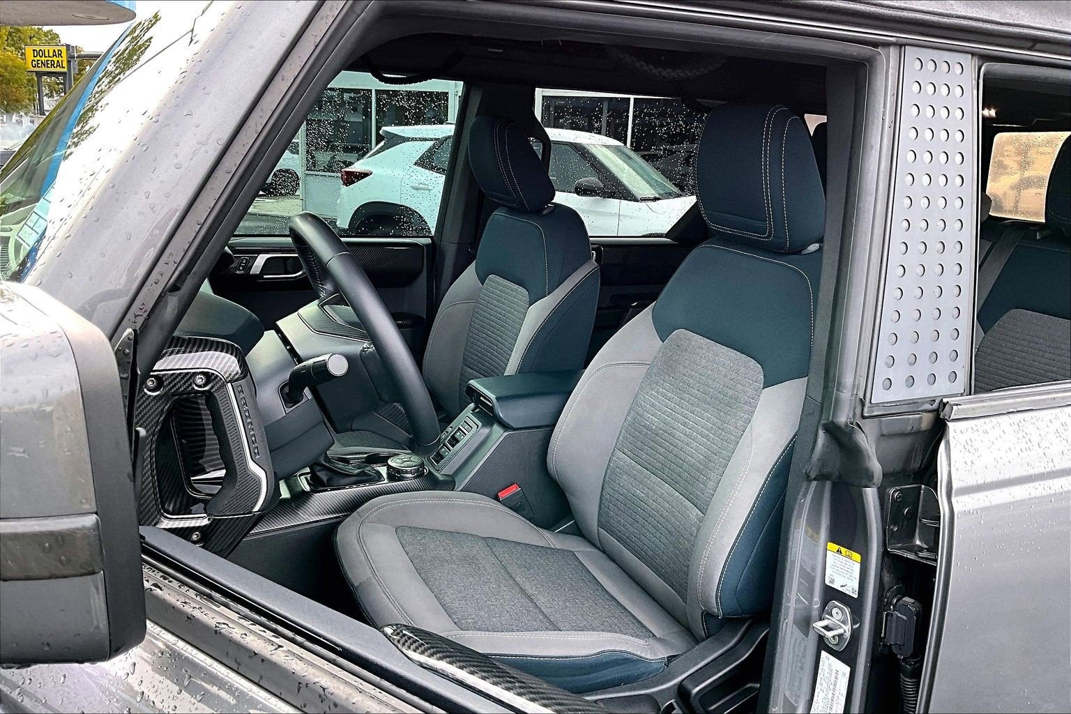 2021 Ford Bronco Base