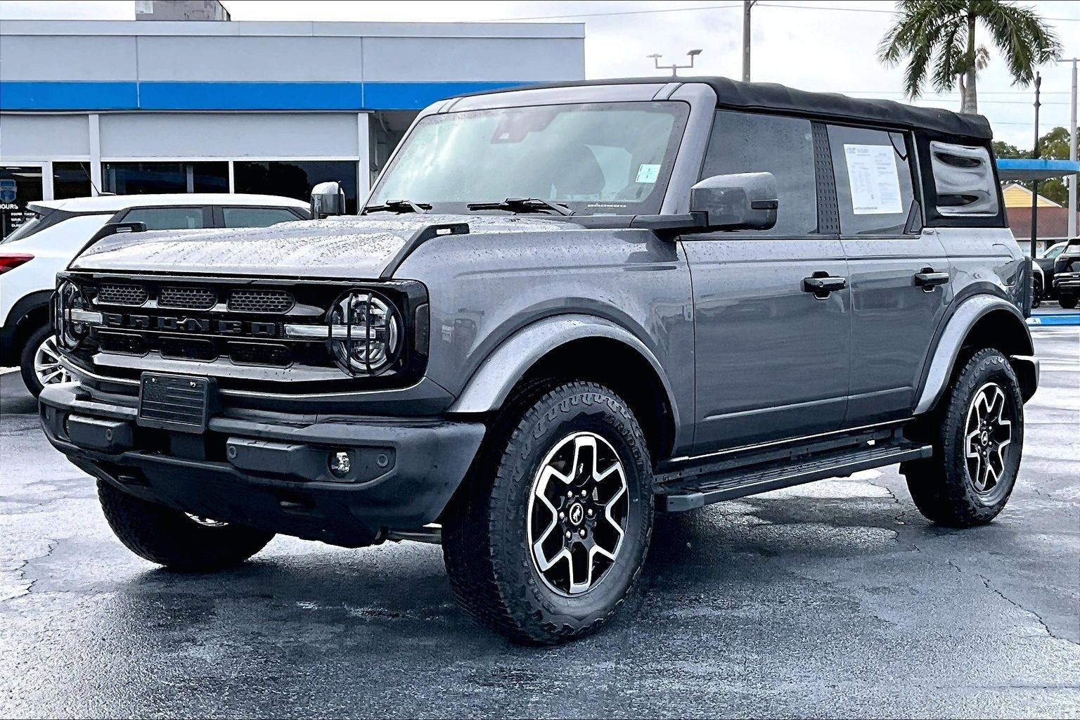 2021 Ford Bronco Base