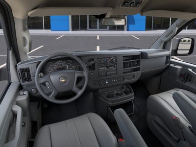 2025 Chevrolet Express Passenger 3500 1LS