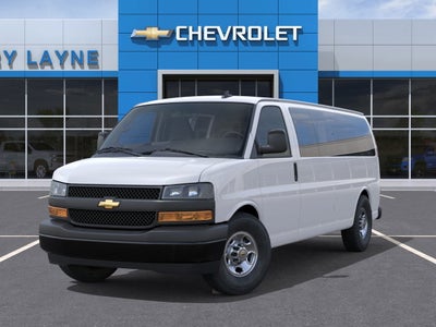 2025 Chevrolet Express Passenger 3500 1LS