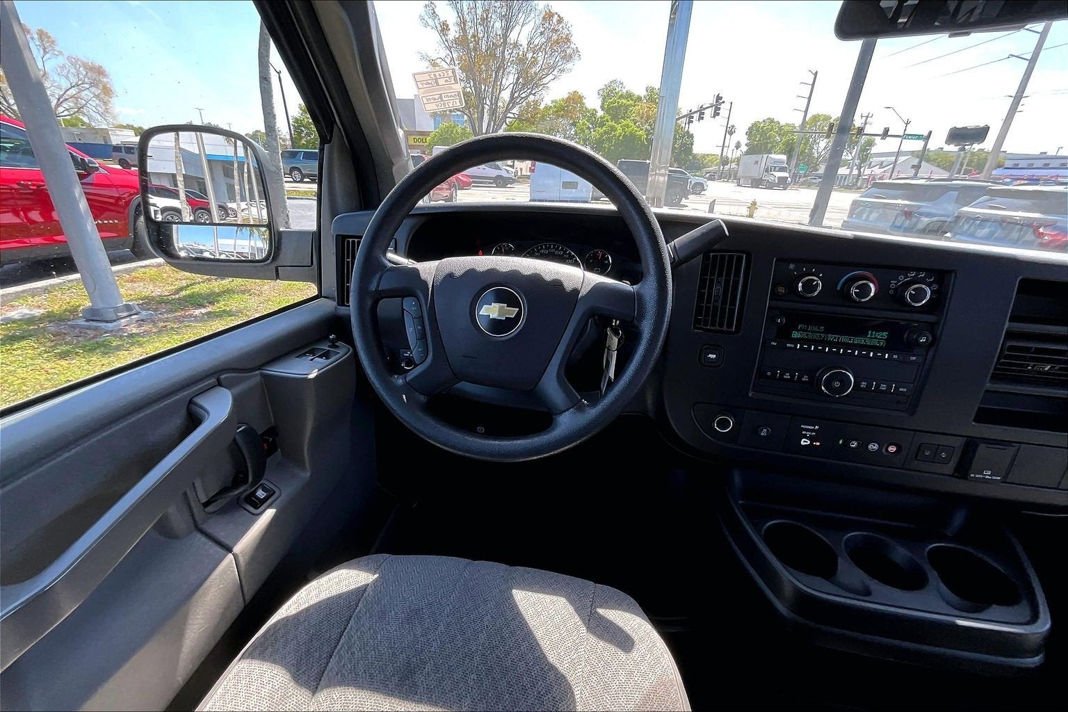 2020 Chevrolet Express Passenger 3500 LT