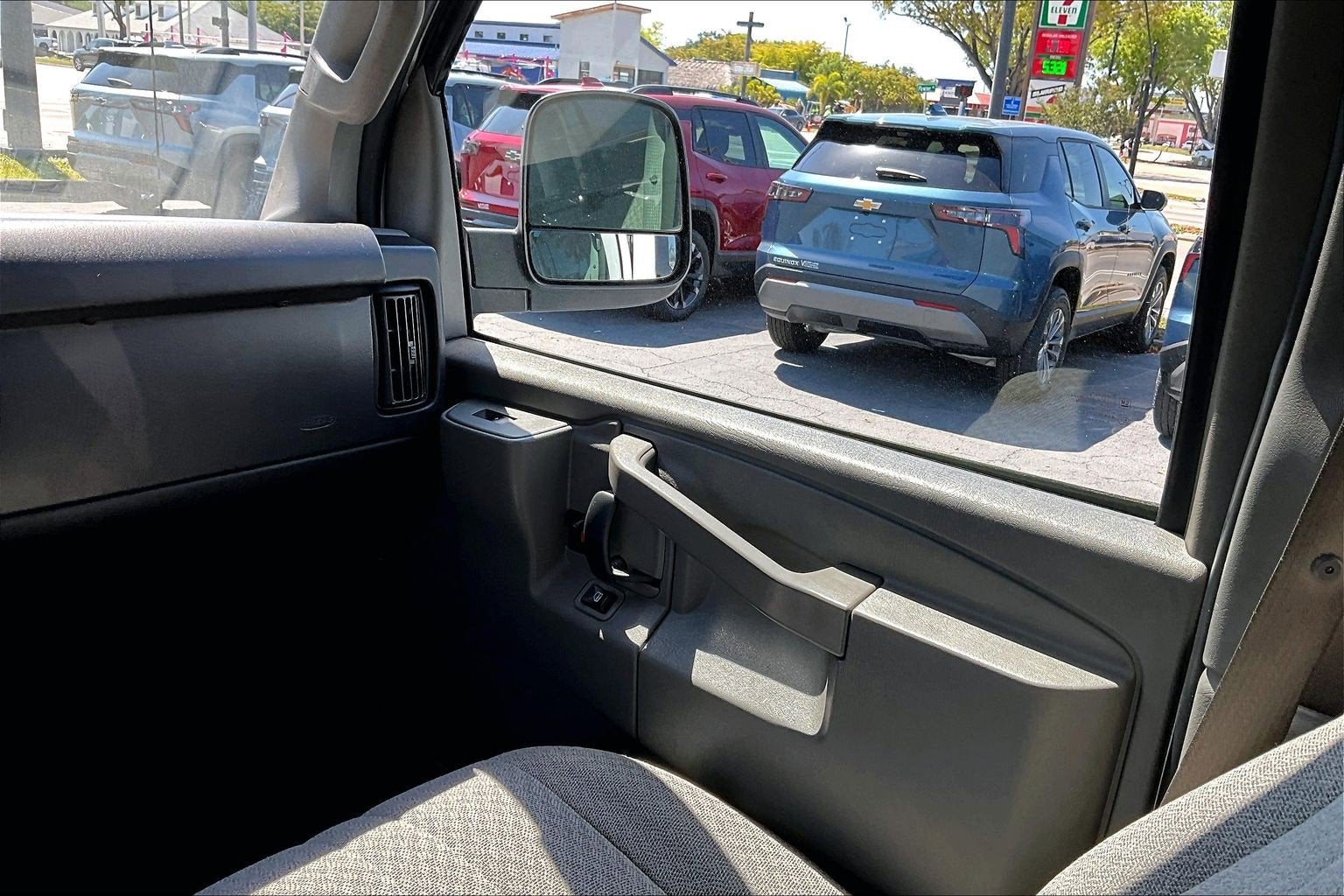 2020 Chevrolet Express Passenger 3500 LT