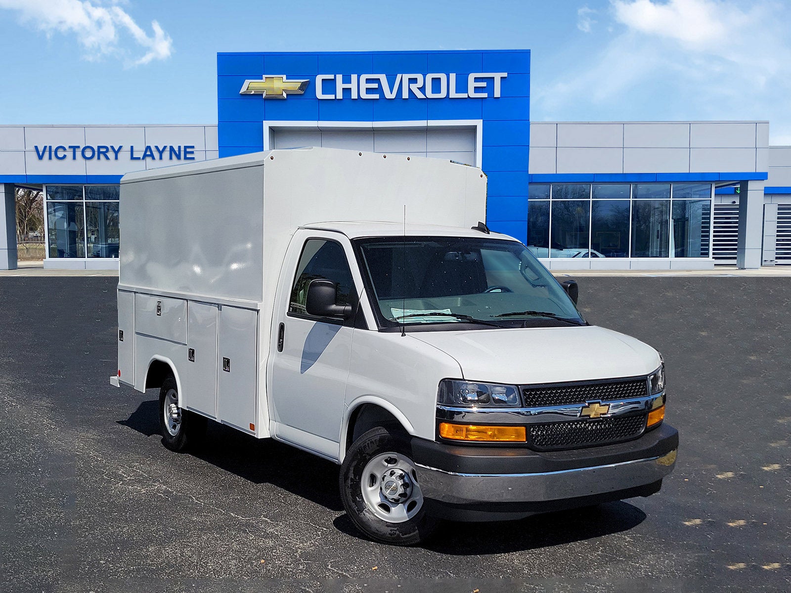 2025 Chevrolet Express Cutaway 3500 1WT