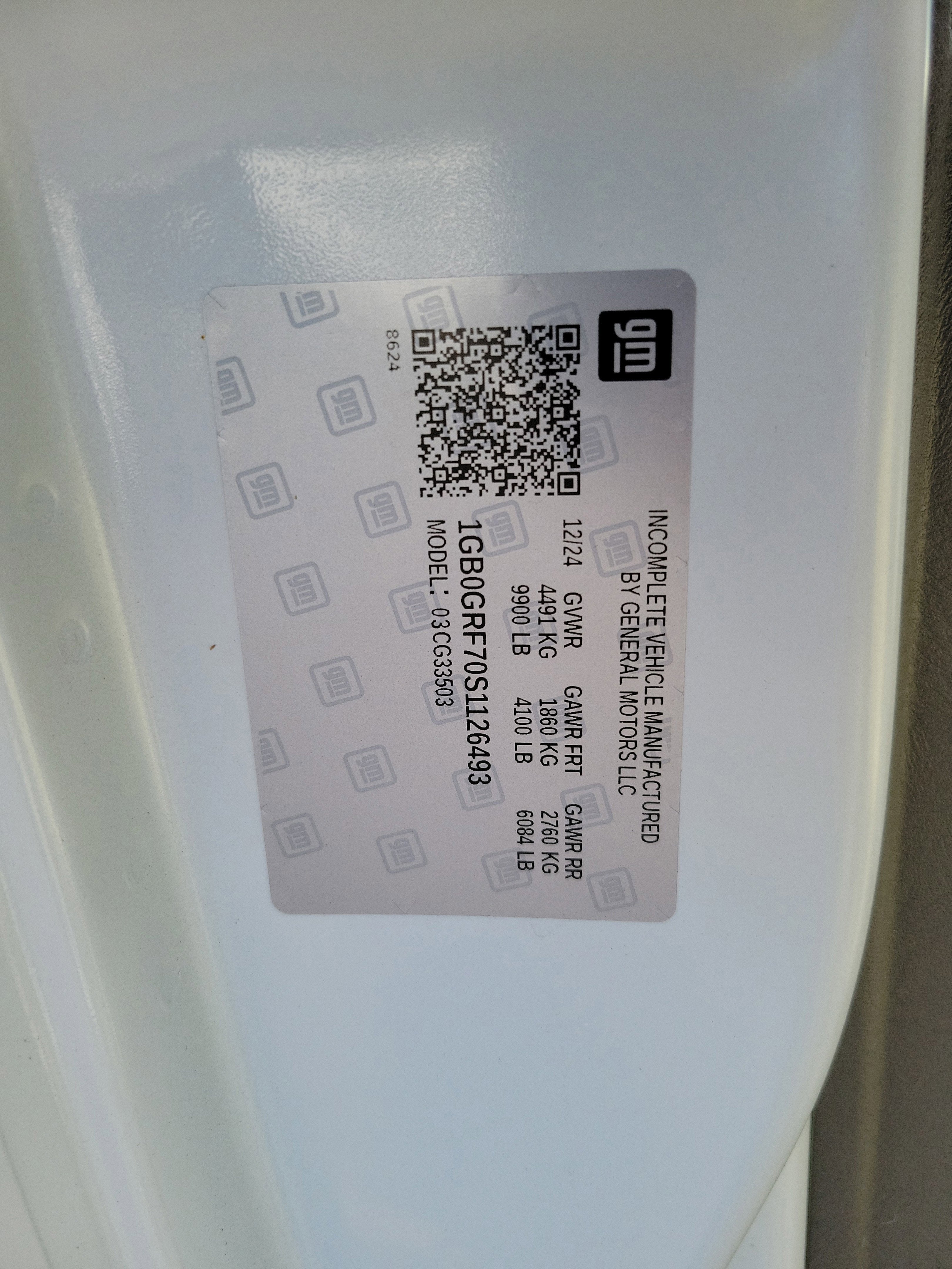 2025 Chevrolet Express Cutaway 3500 1WT