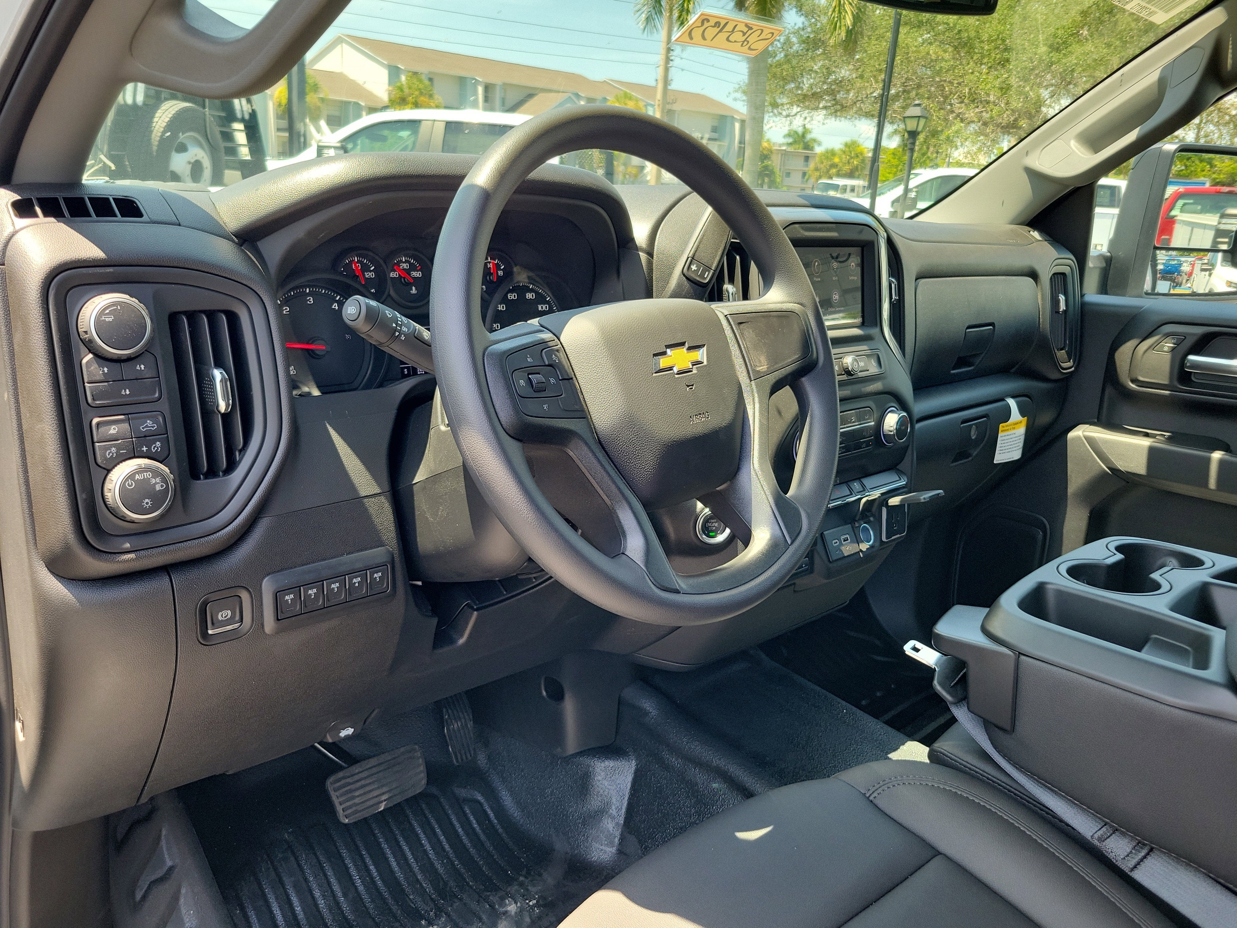 2025 Chevrolet Silverado 3500 HD Chassis Cab Work Truck