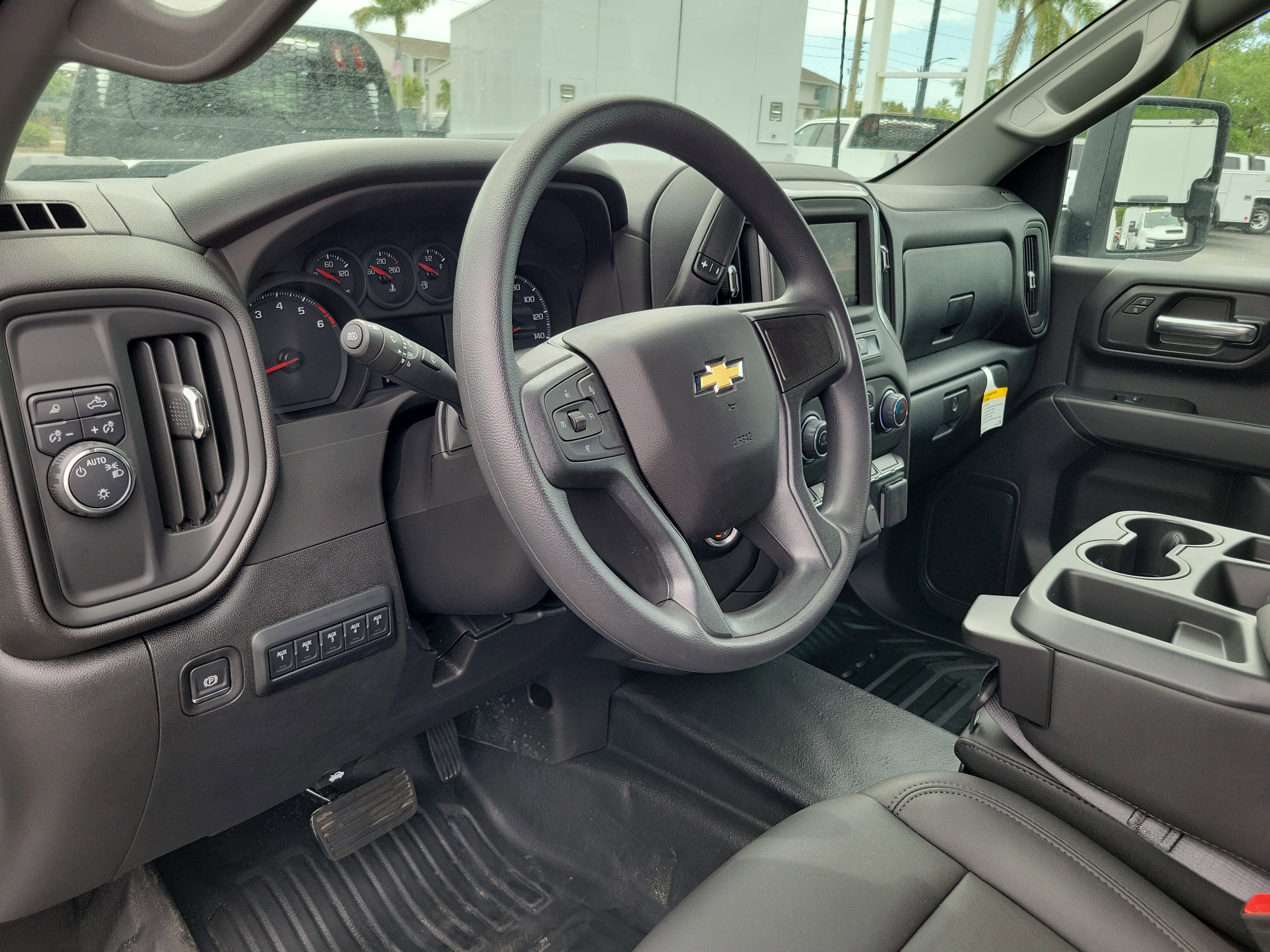 2025 Chevrolet Silverado 3500 HD Chassis Cab Work Truck