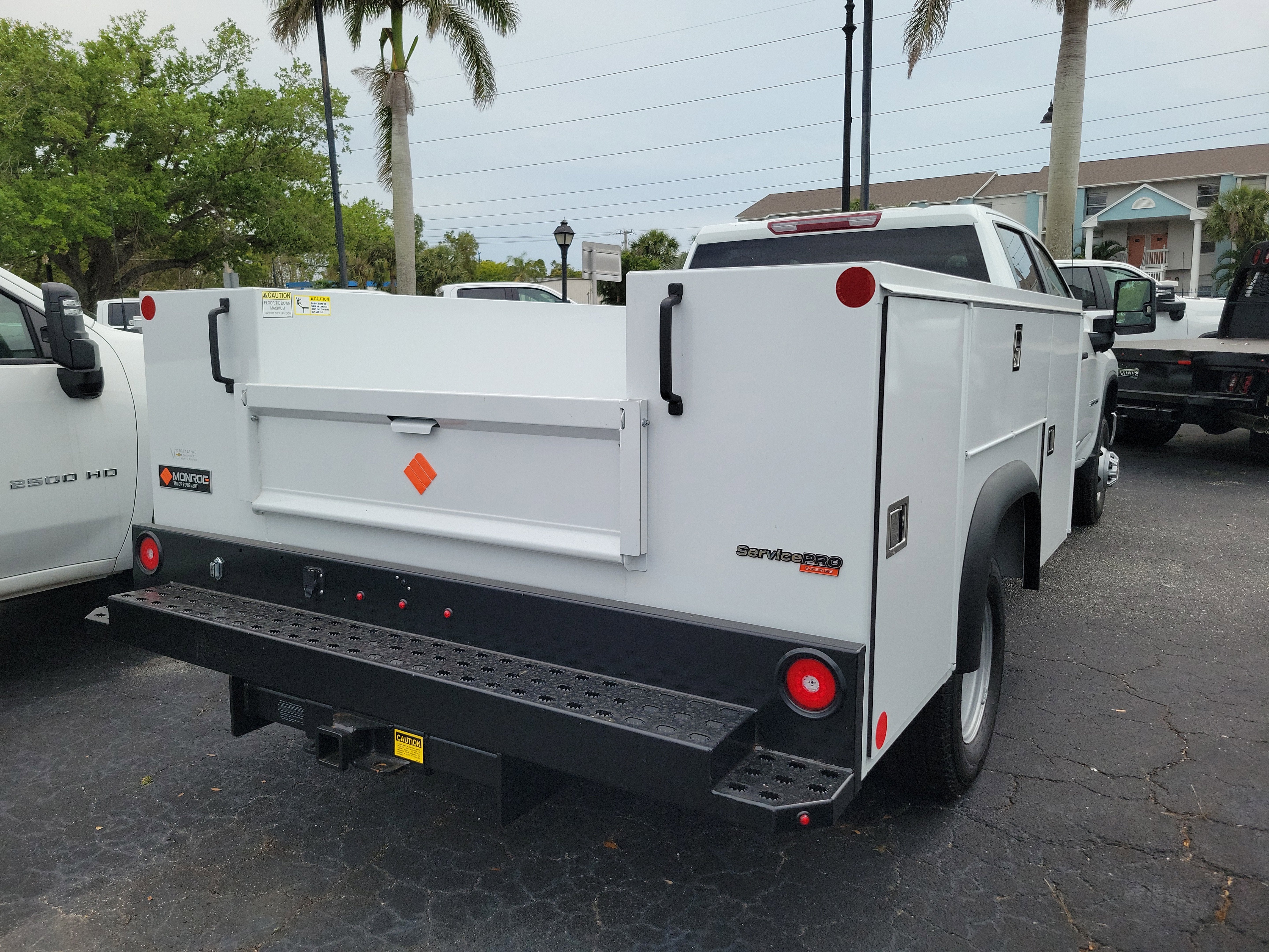 2025 Chevrolet Silverado 3500 HD Chassis Cab Work Truck