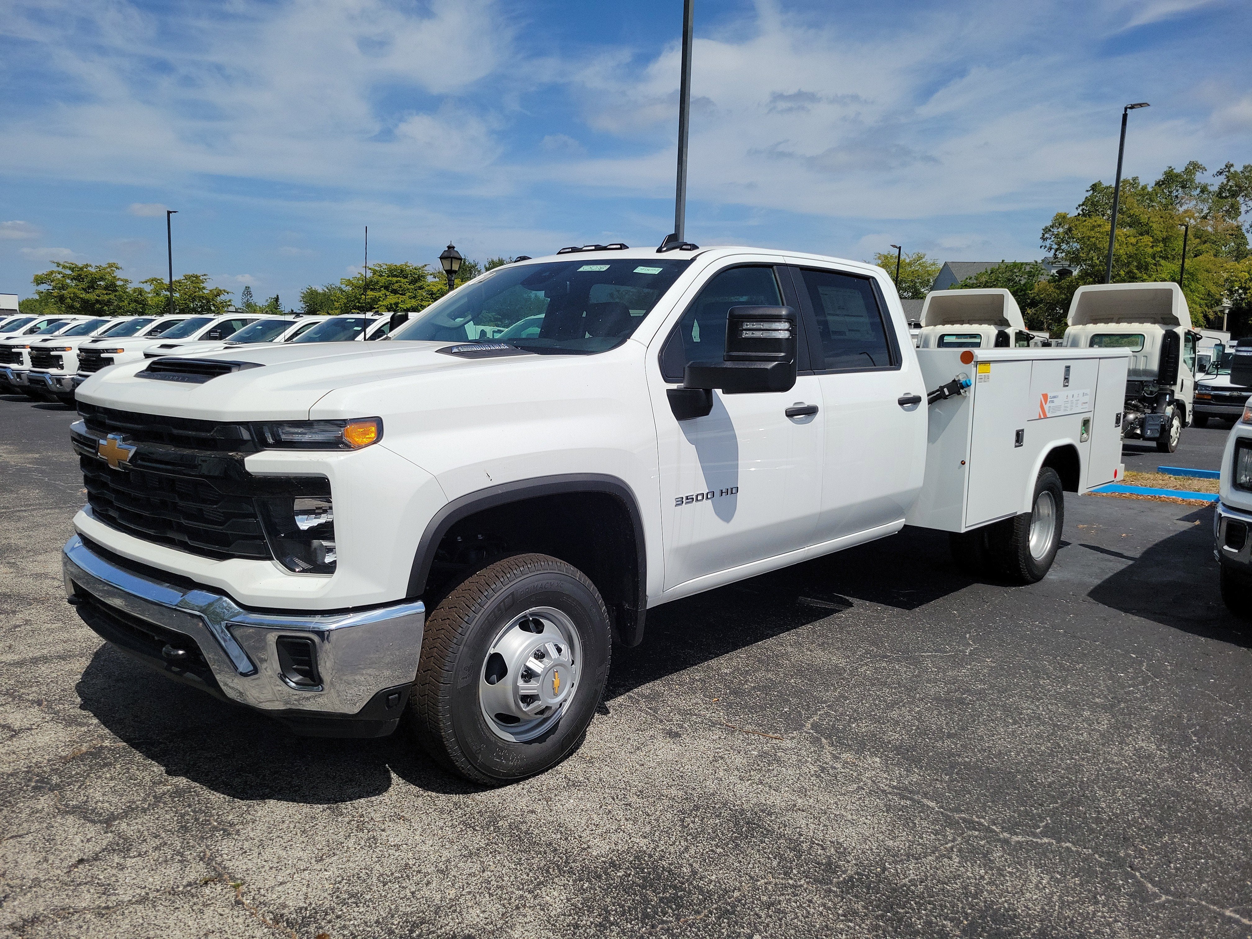 2025 Chevrolet Silverado 3500 HD Chassis Cab Work Truck