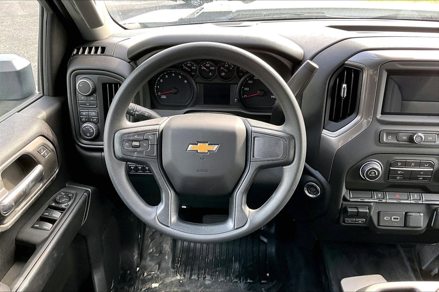 2025 Chevrolet Silverado 3500 HD Chassis Cab Work Truck