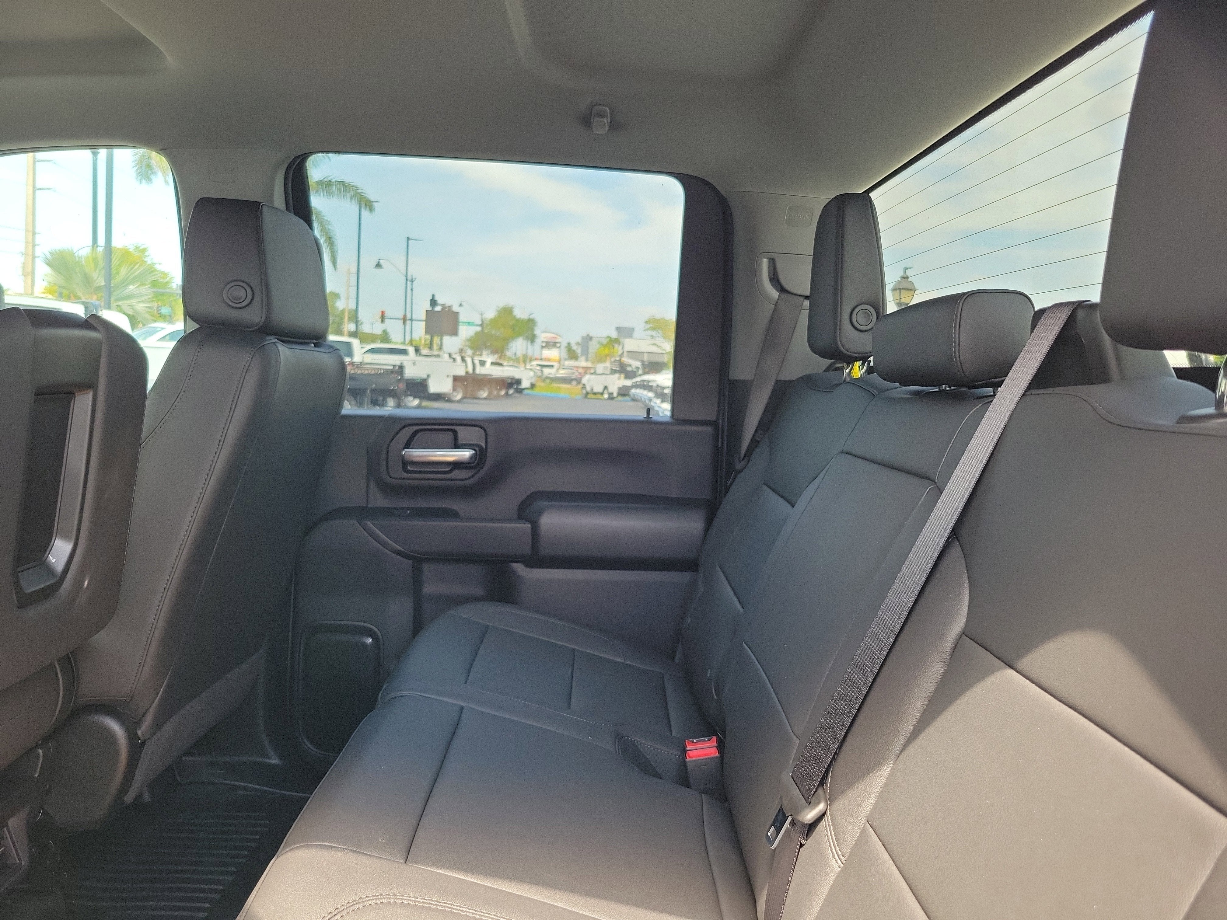 2025 Chevrolet Silverado 3500 HD Chassis Cab Work Truck