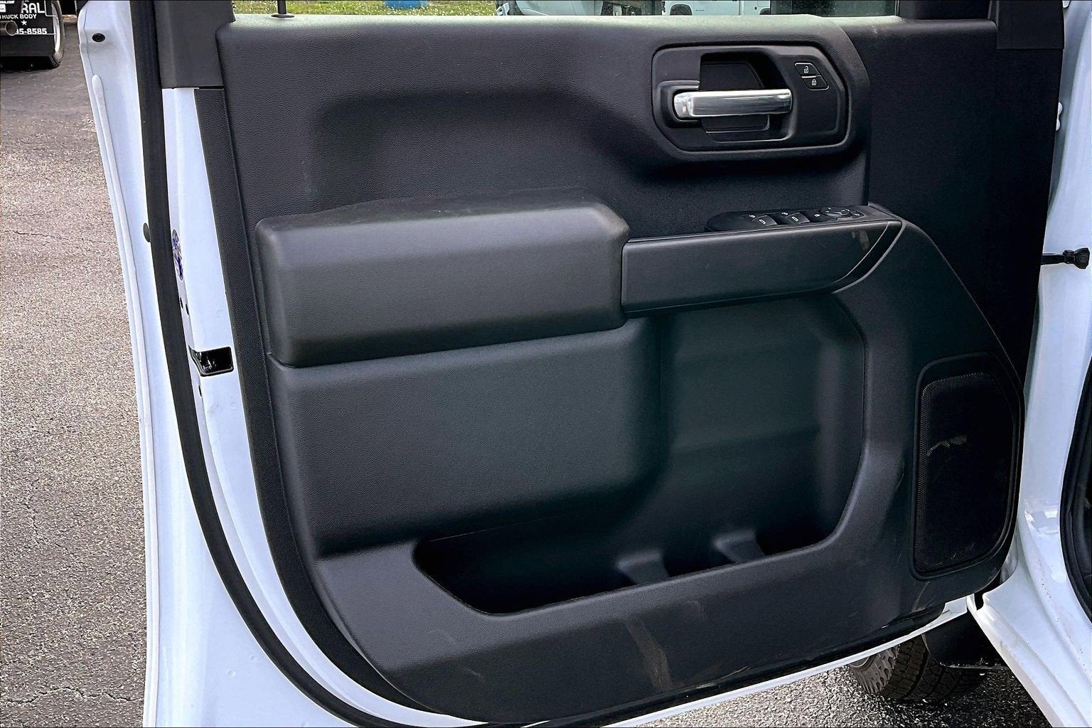 2025 Chevrolet Silverado 3500 HD Chassis Cab Work Truck