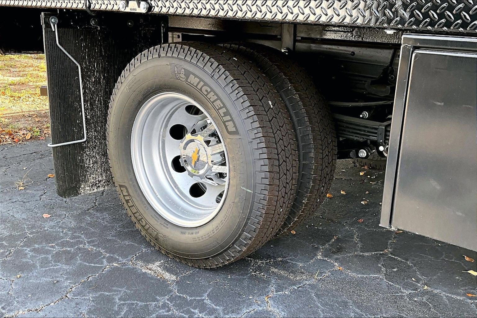 2025 Chevrolet Silverado 3500 HD Chassis Cab Work Truck