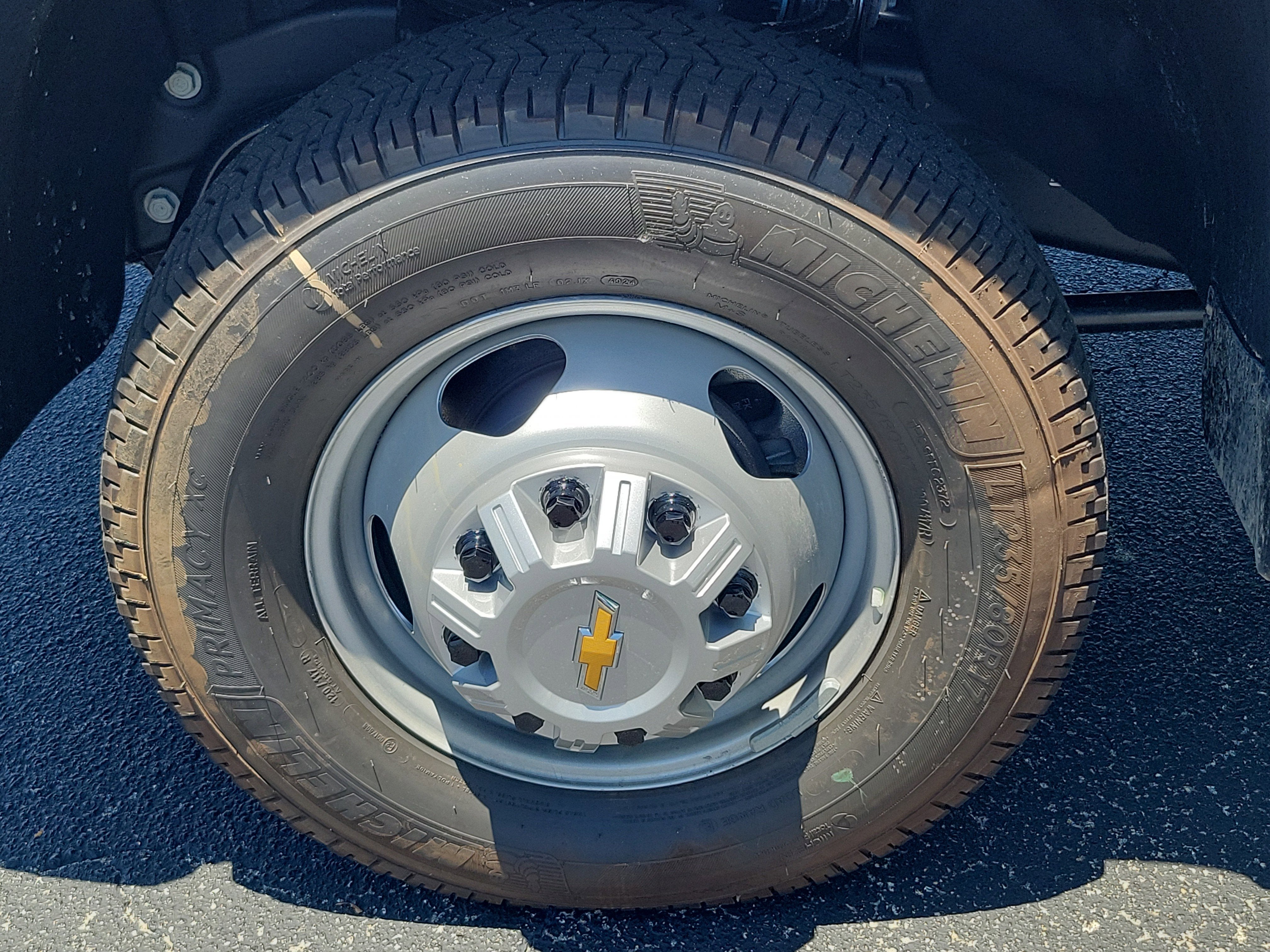 2025 Chevrolet Silverado 3500 HD Chassis Cab Work Truck