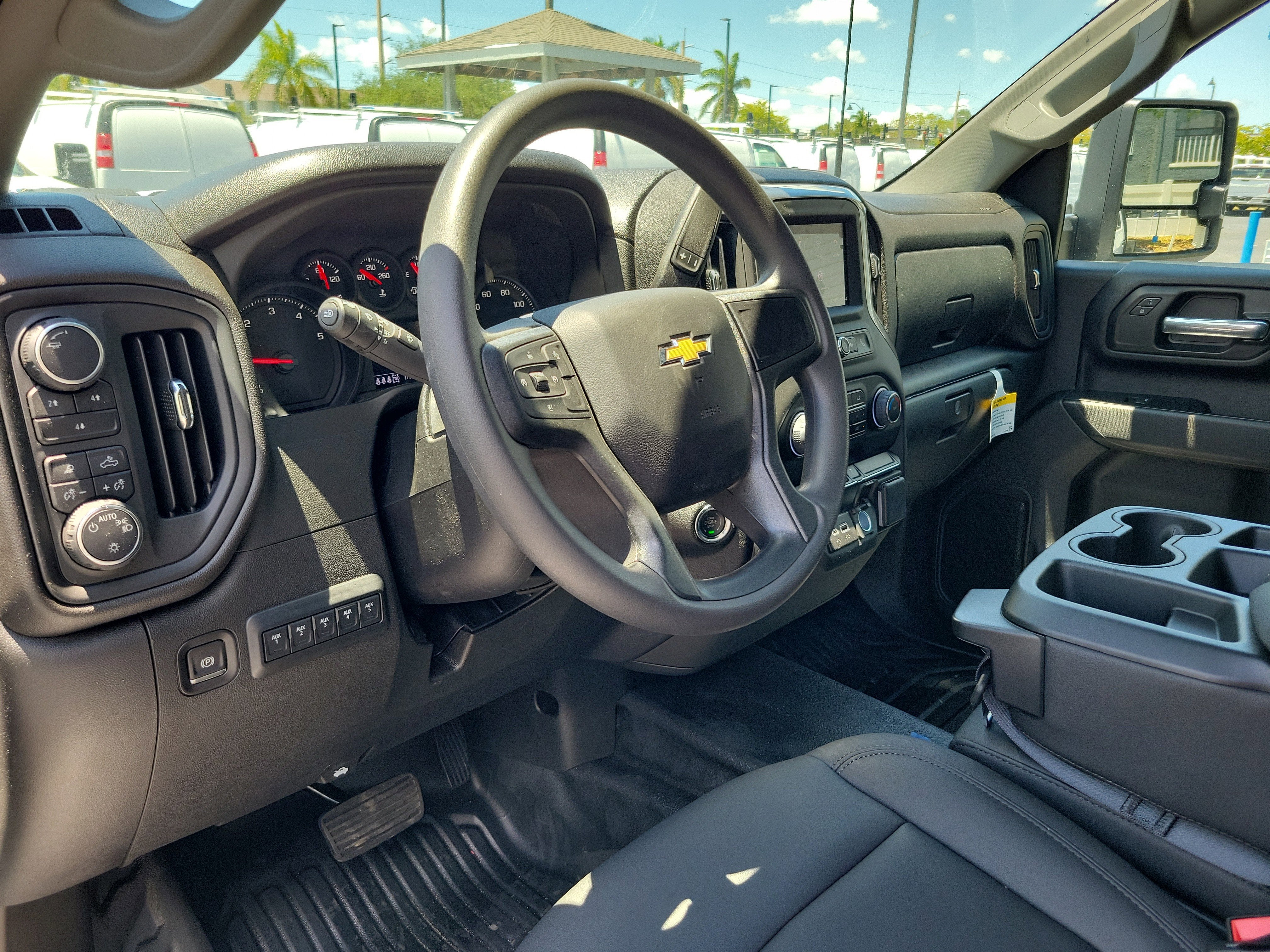 2025 Chevrolet Silverado 3500 HD Chassis Cab Work Truck