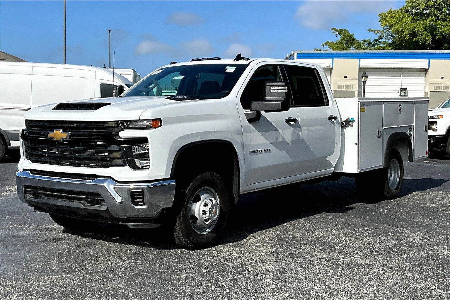 2025 Chevrolet Silverado 3500 HD Chassis Cab Work Truck