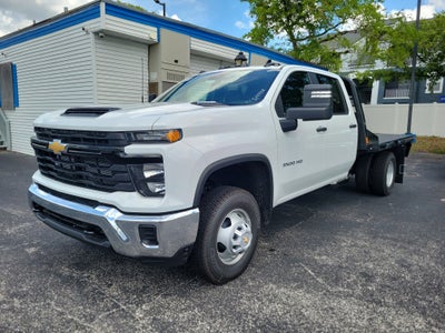 2025 Chevrolet Silverado 3500 HD Chassis Cab Work Truck