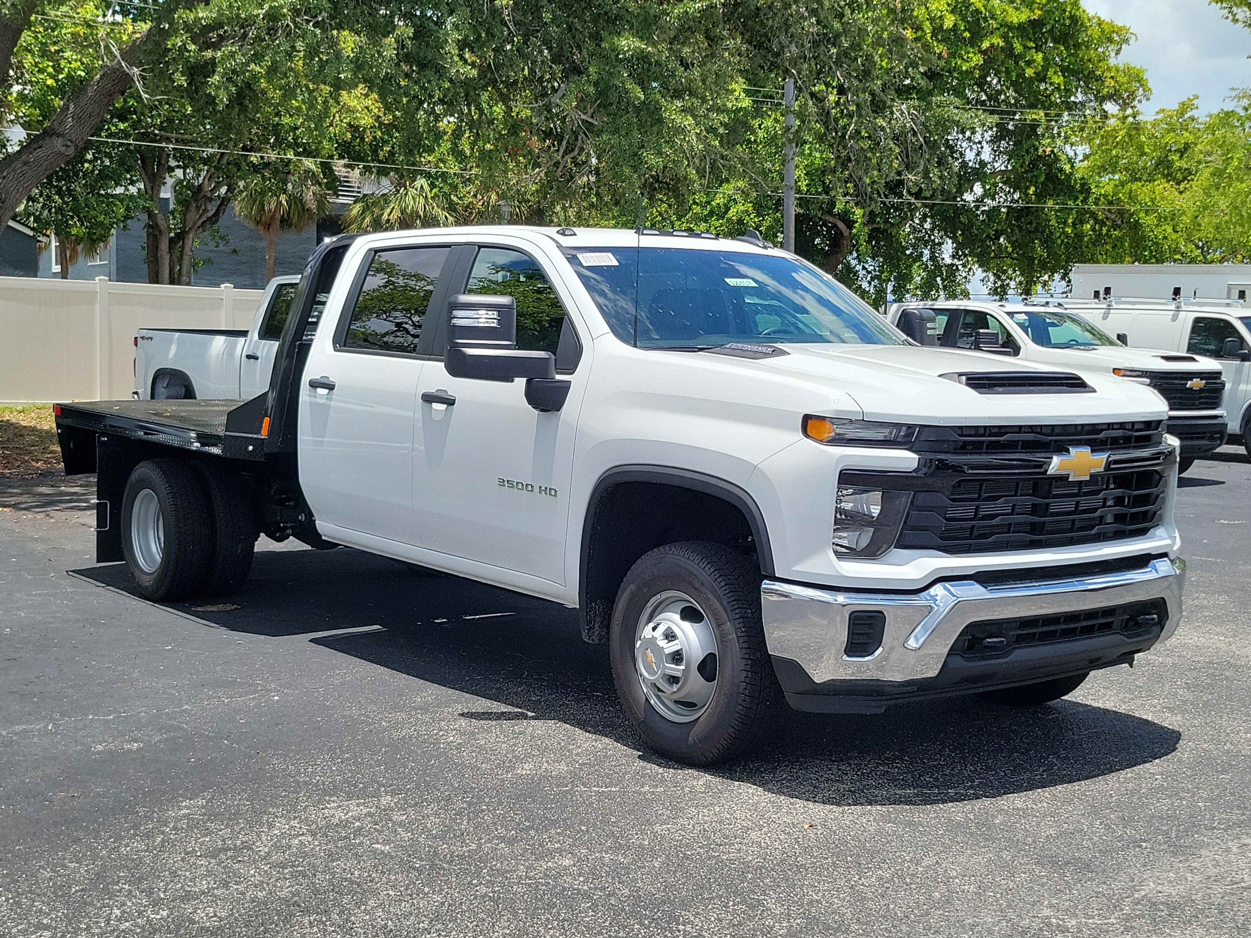 2025 Chevrolet Silverado 3500 HD Chassis Cab Work Truck