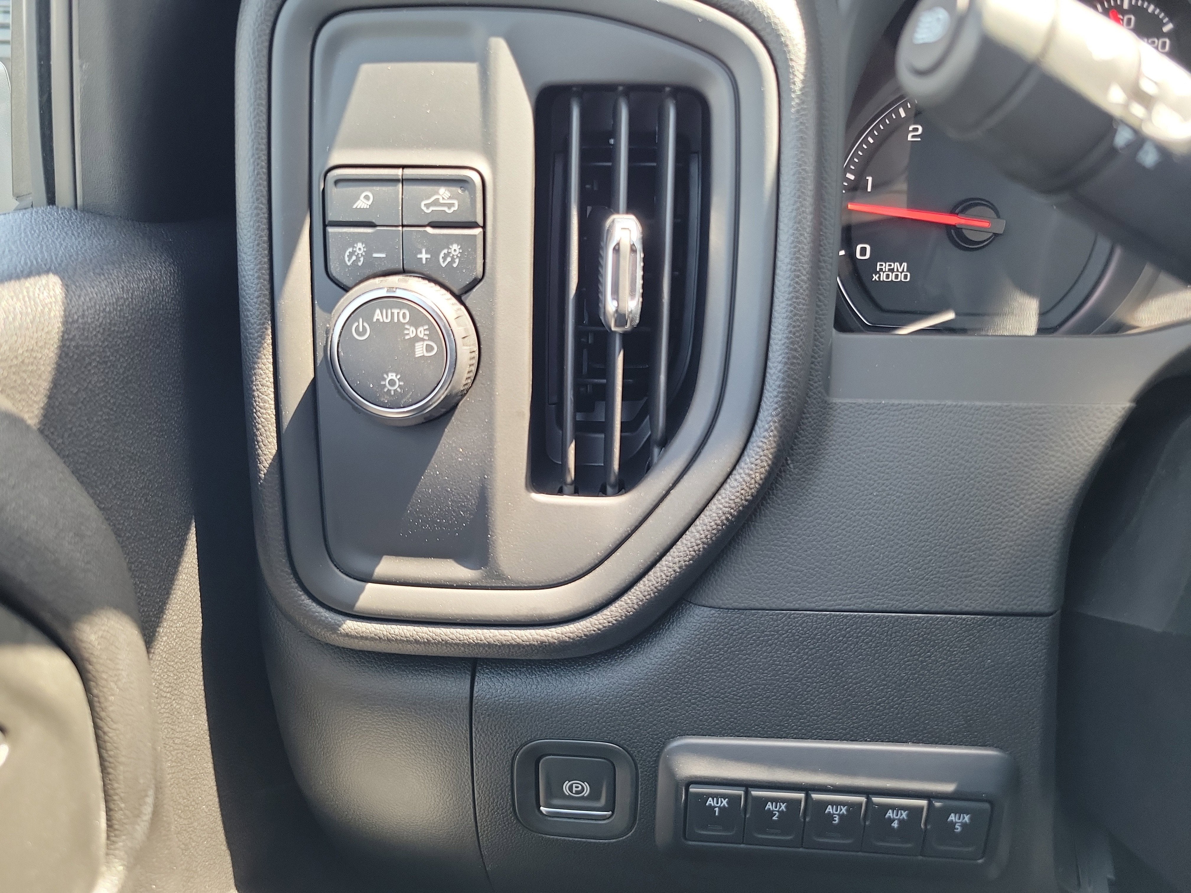 2024 Chevrolet Silverado 3500 HD Chassis Cab Work Truck