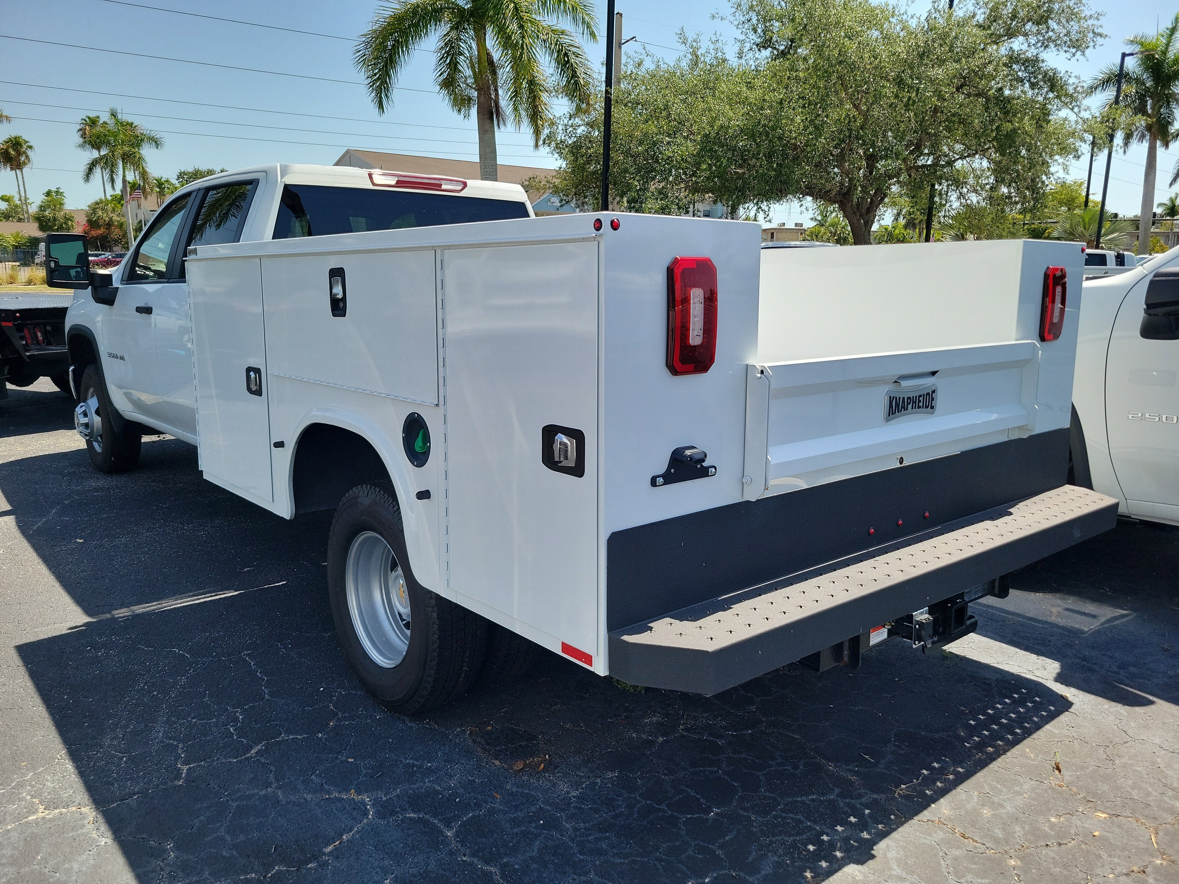 2024 Chevrolet Silverado 3500 HD Chassis Cab Work Truck