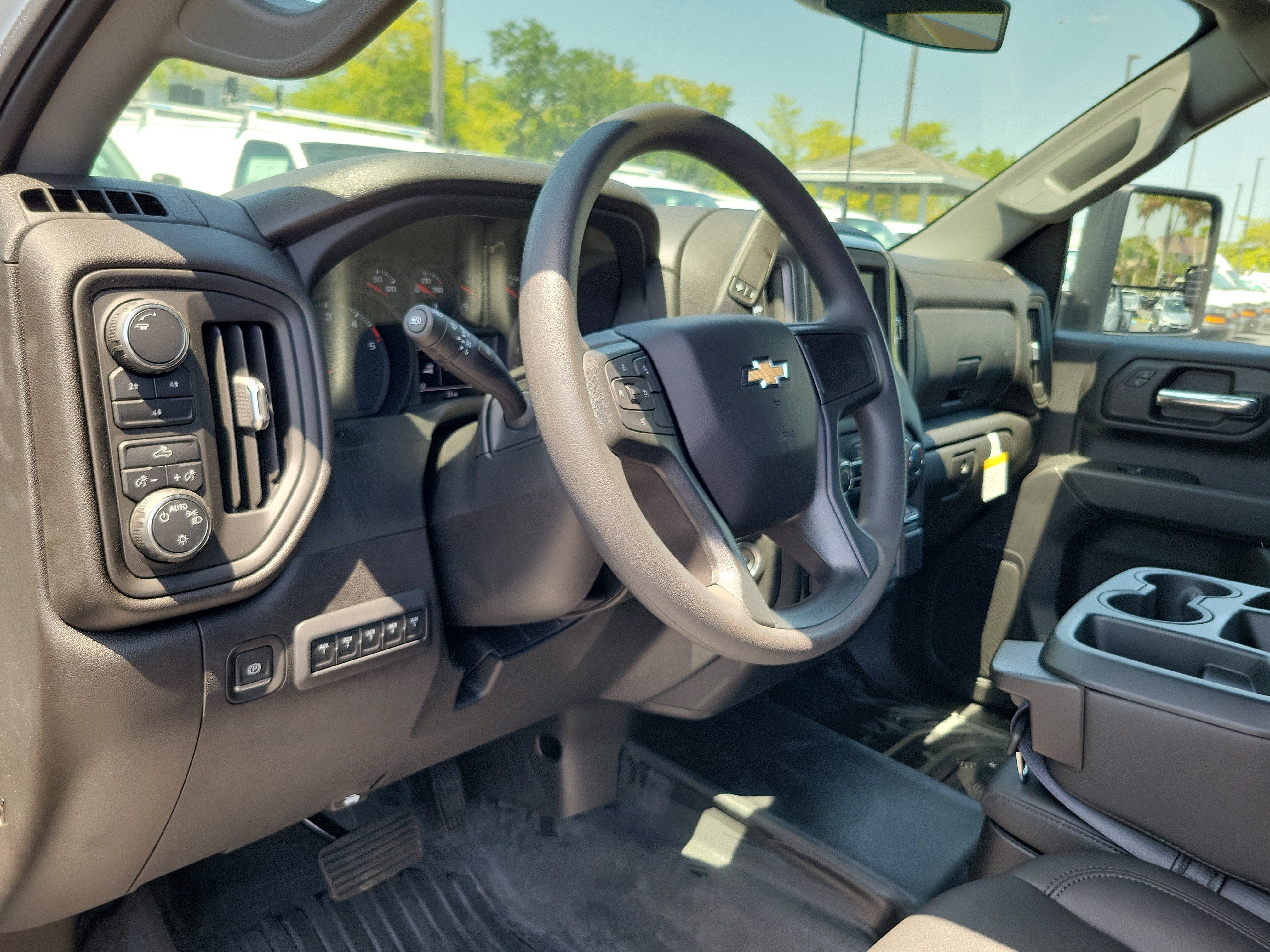 2024 Chevrolet Silverado 3500 HD Chassis Cab Work Truck