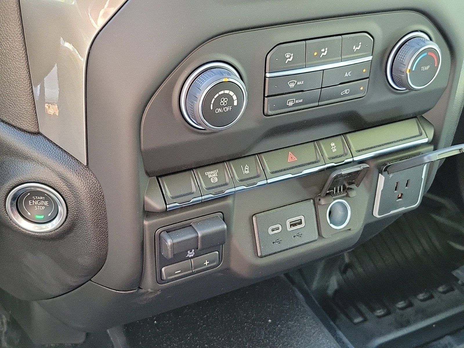 2024 Chevrolet Silverado 3500 HD Chassis Cab Work Truck