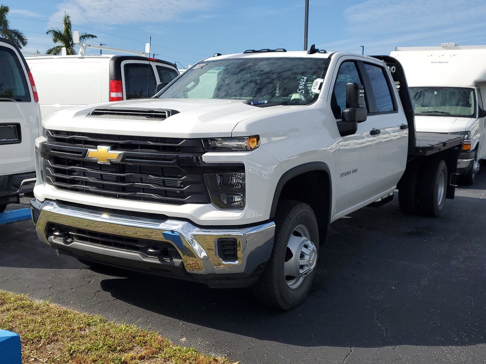 2024 Chevrolet Silverado 3500 HD Chassis Cab Work Truck