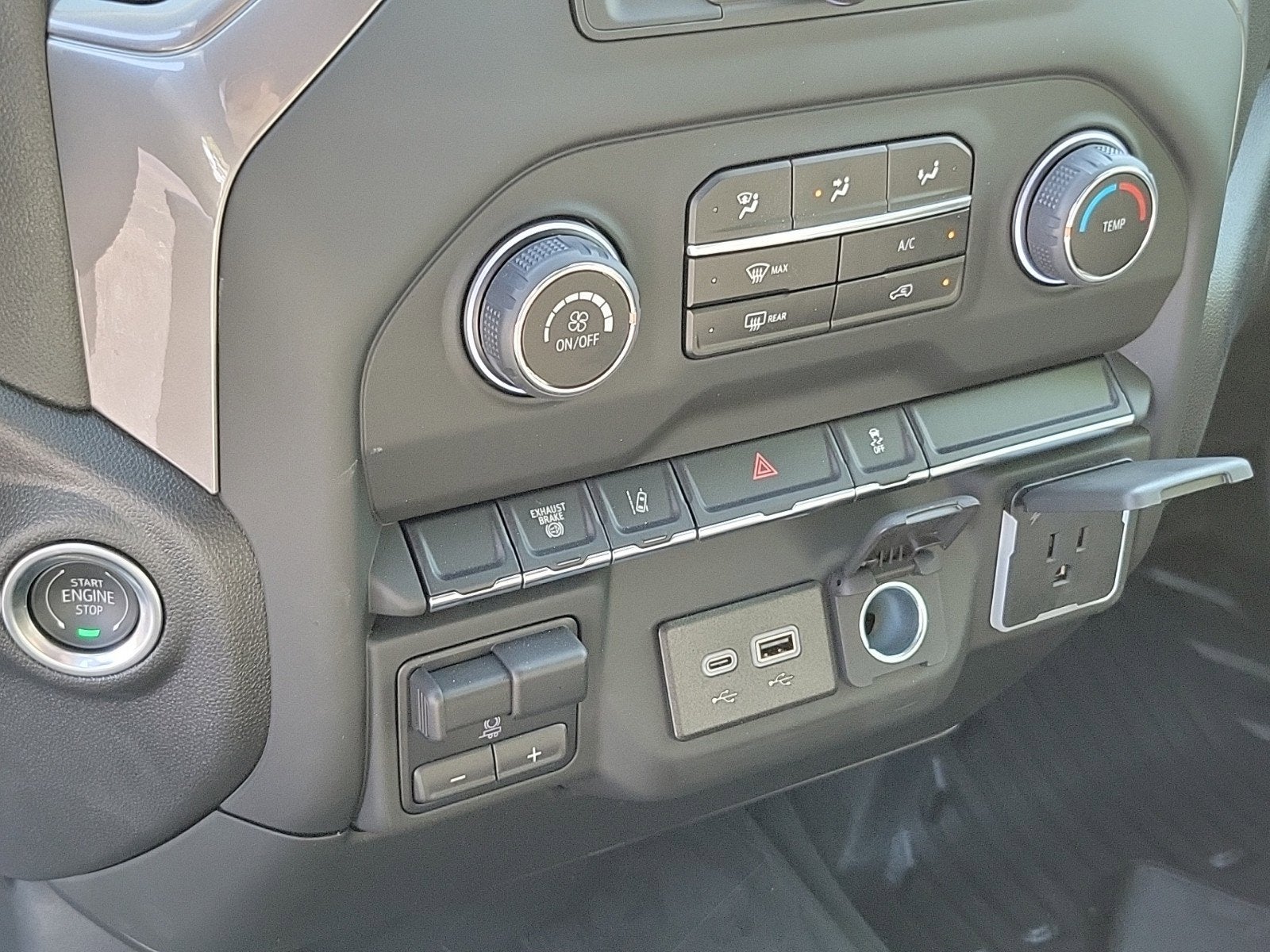 2024 Chevrolet Silverado 3500 HD Chassis Cab Work Truck