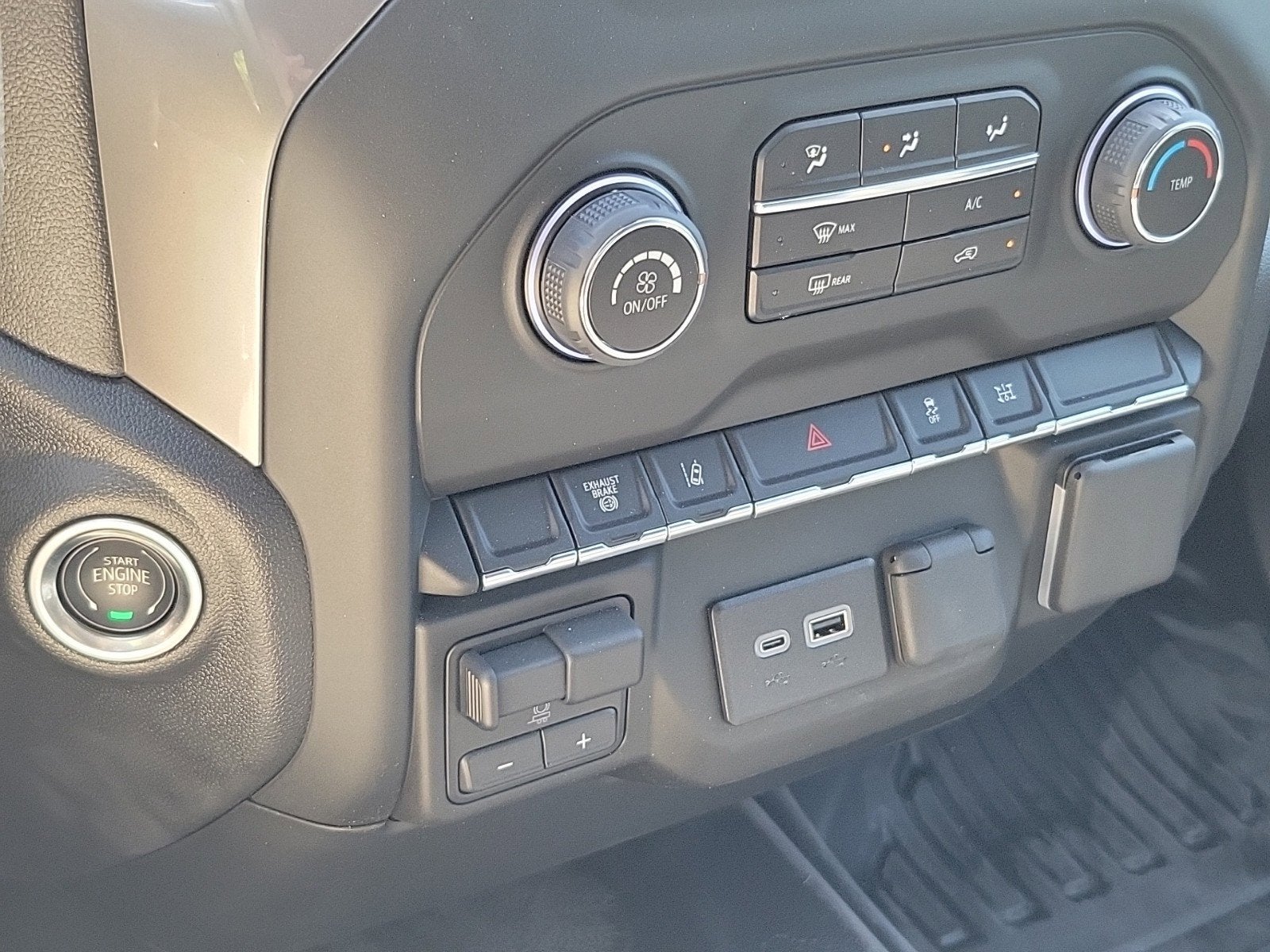 2024 Chevrolet Silverado 3500 HD Chassis Cab Work Truck