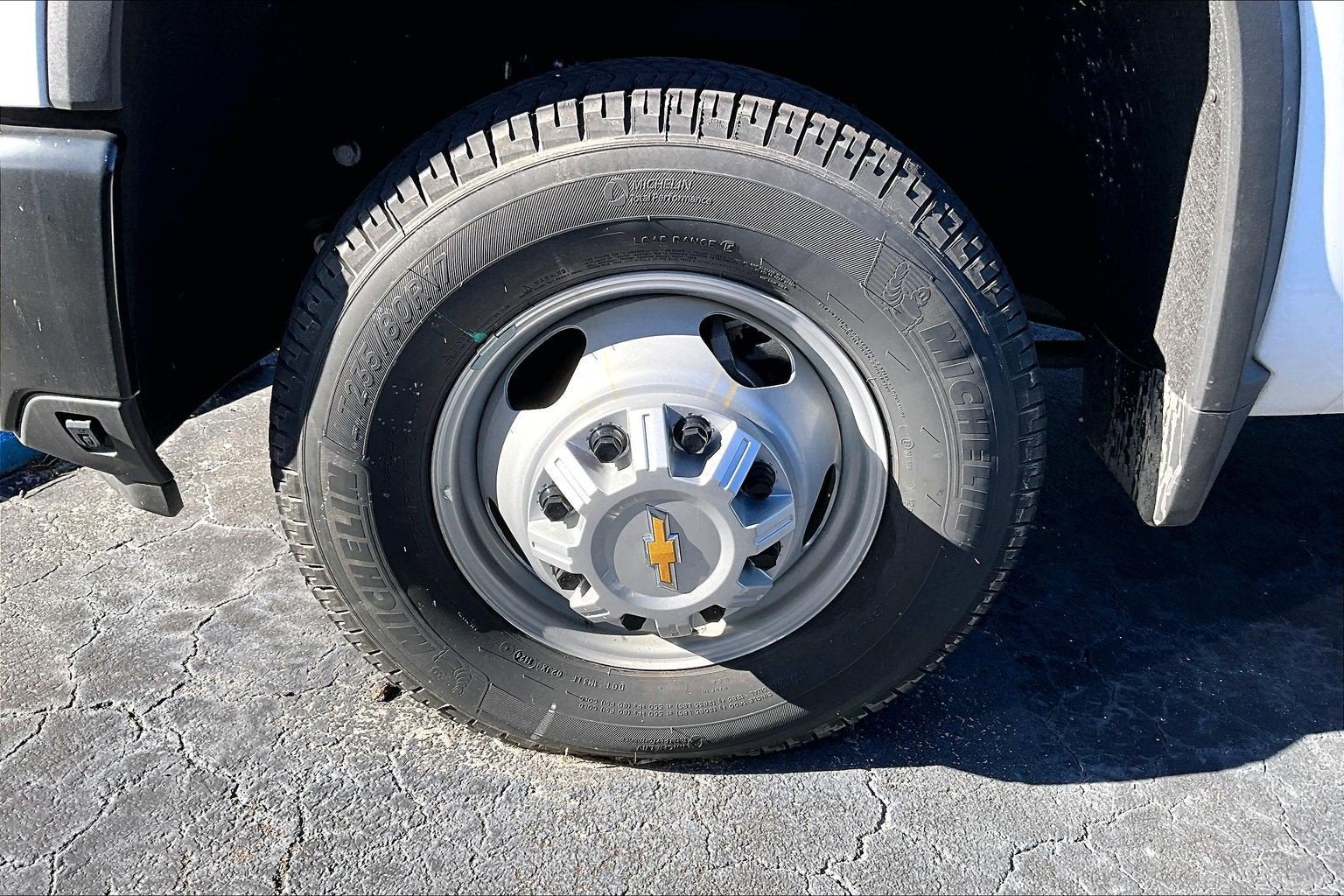 2024 Chevrolet Silverado 3500 HD Chassis Cab Work Truck