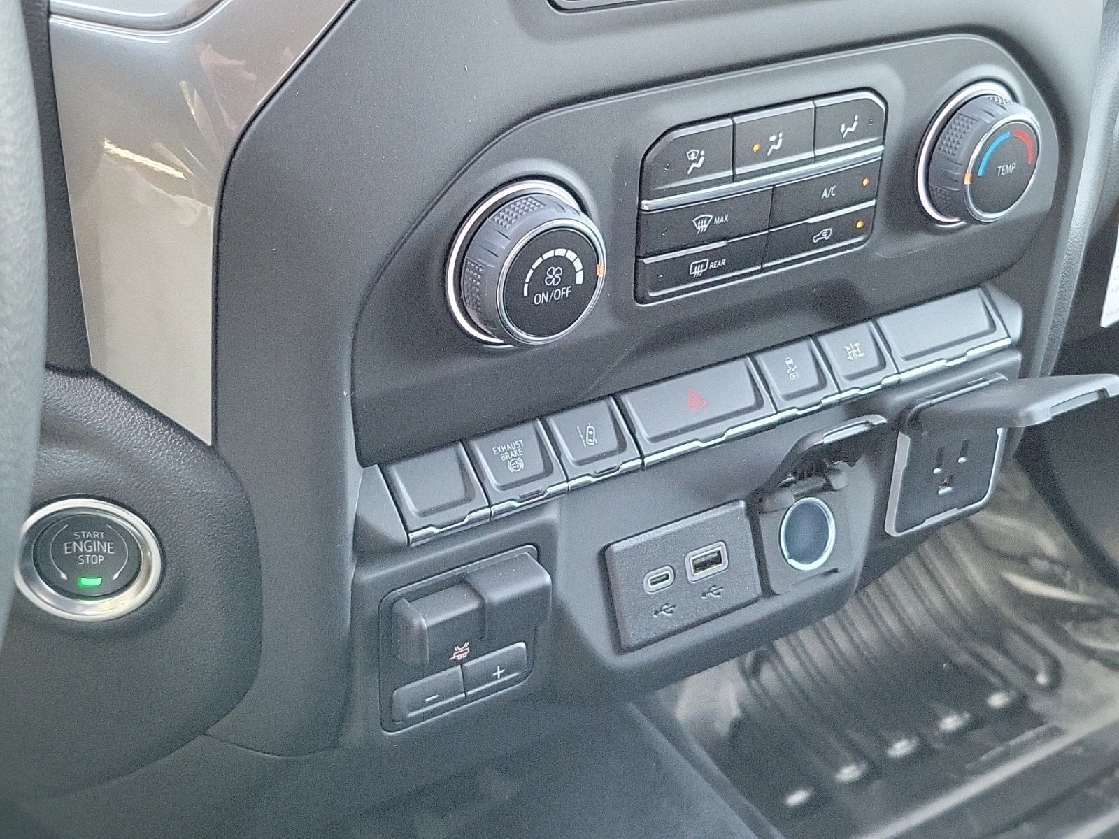 2024 Chevrolet Silverado 3500 HD Chassis Cab Work Truck