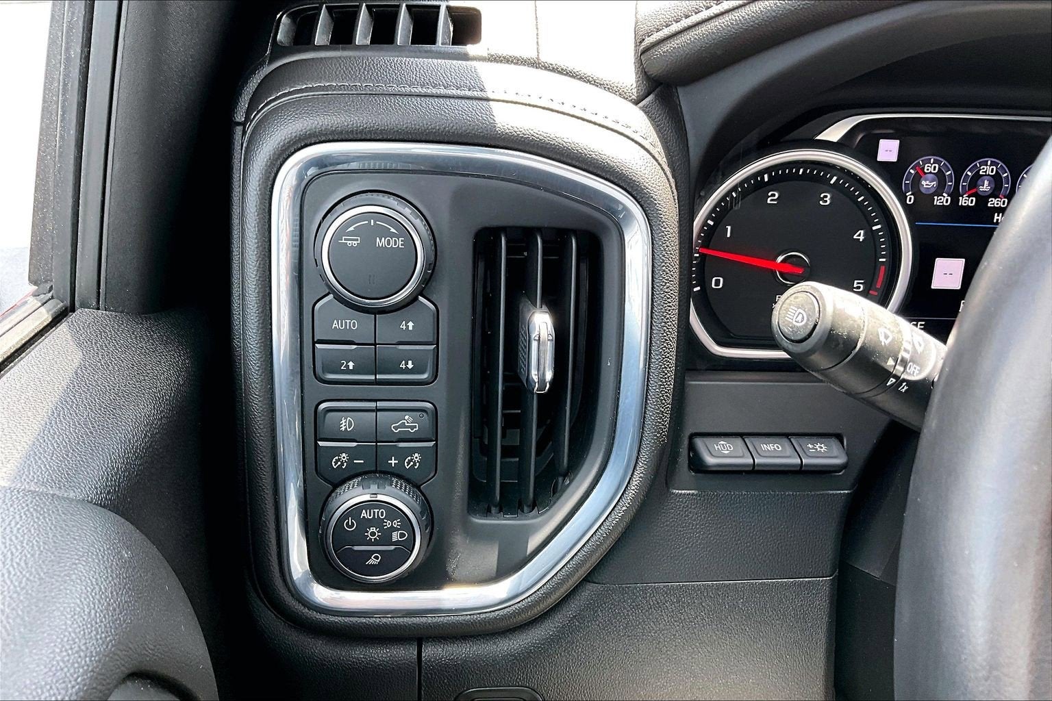 2023 Chevrolet Silverado 2500HD High Country - Photo 28