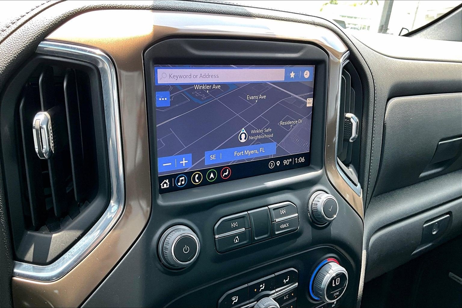 2023 Chevrolet Silverado 2500HD High Country - Photo 7
