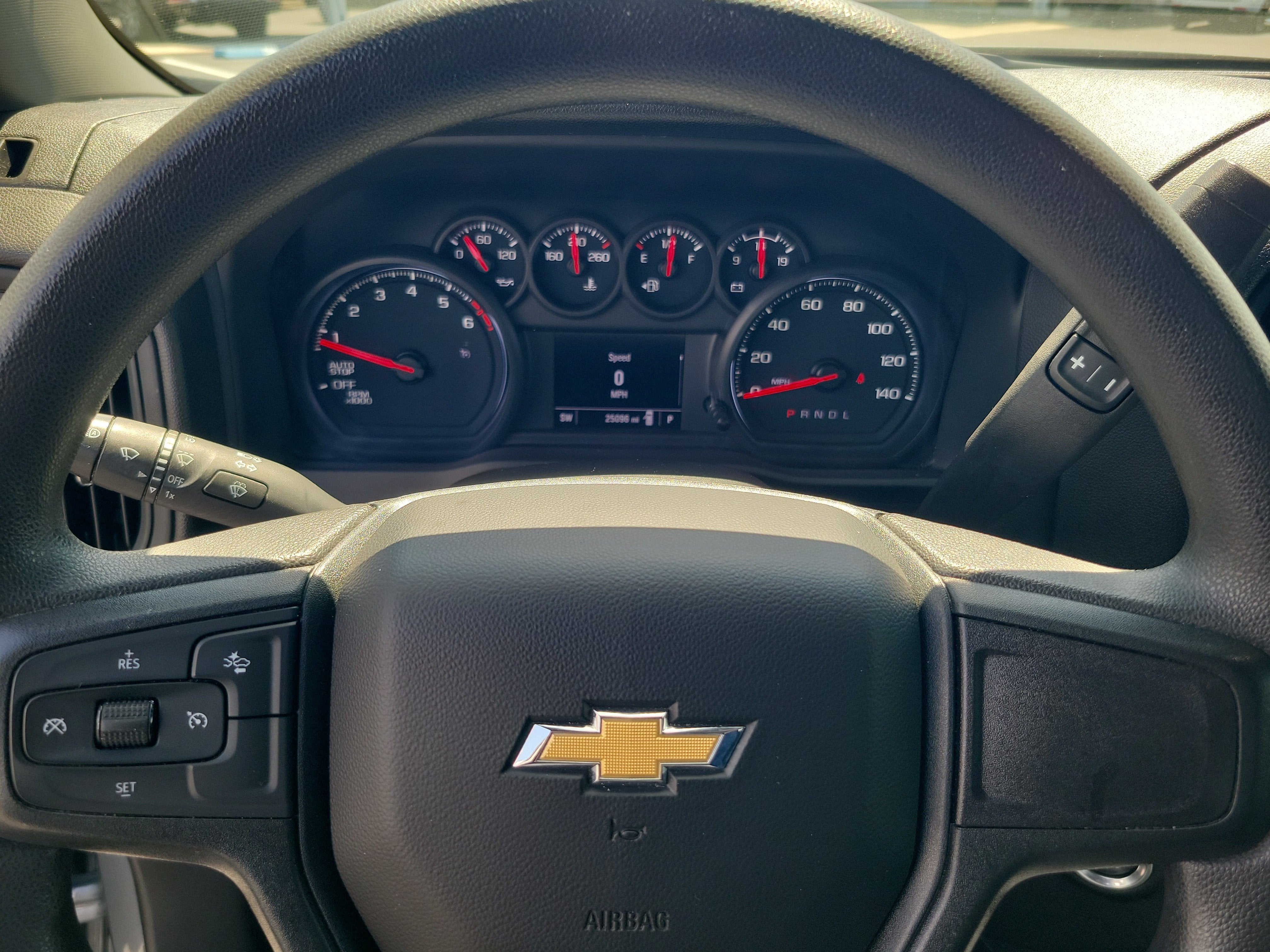 2024 Chevrolet Silverado 1500 Custom
