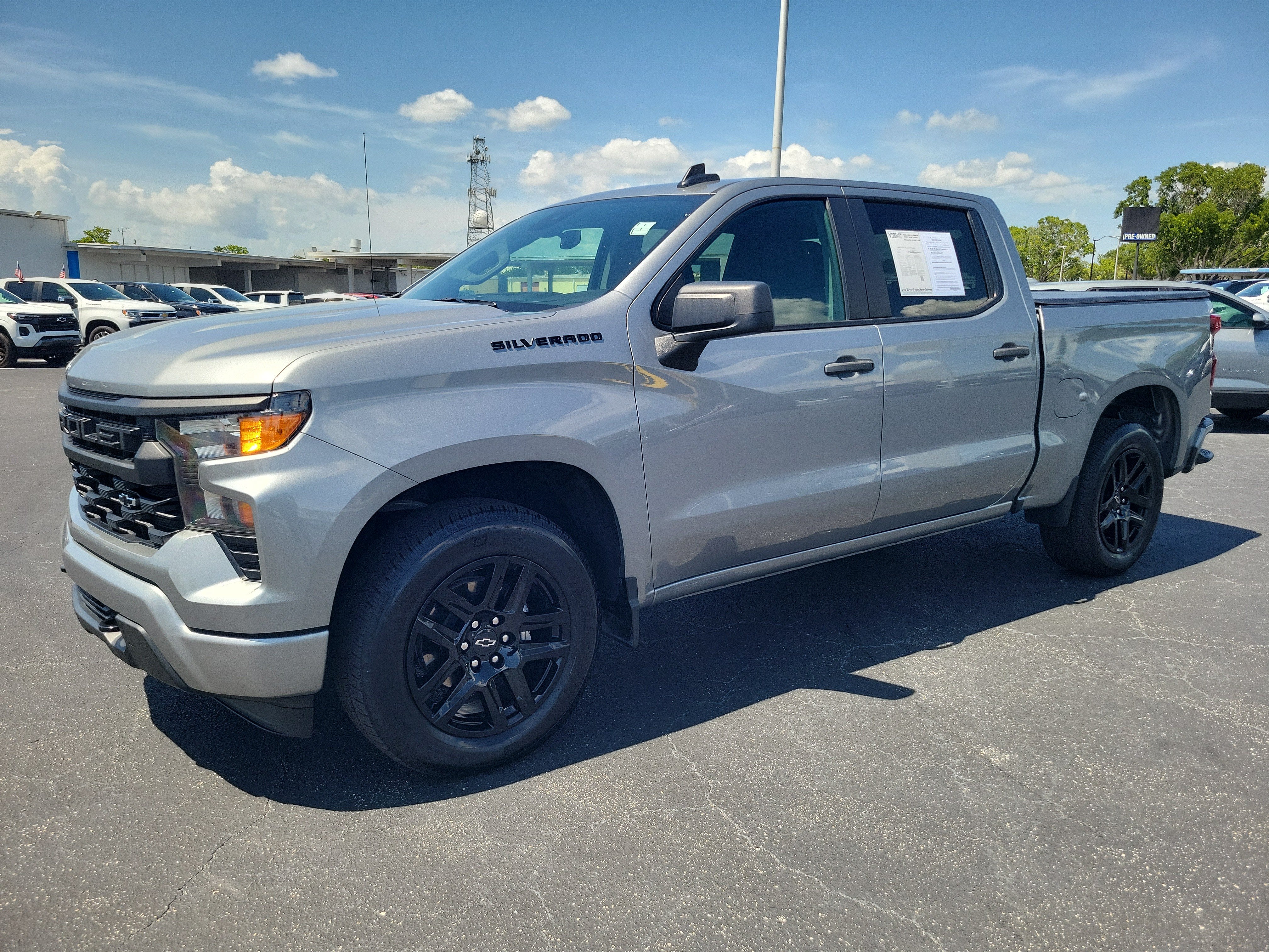 2024 Chevrolet Silverado 1500 Custom