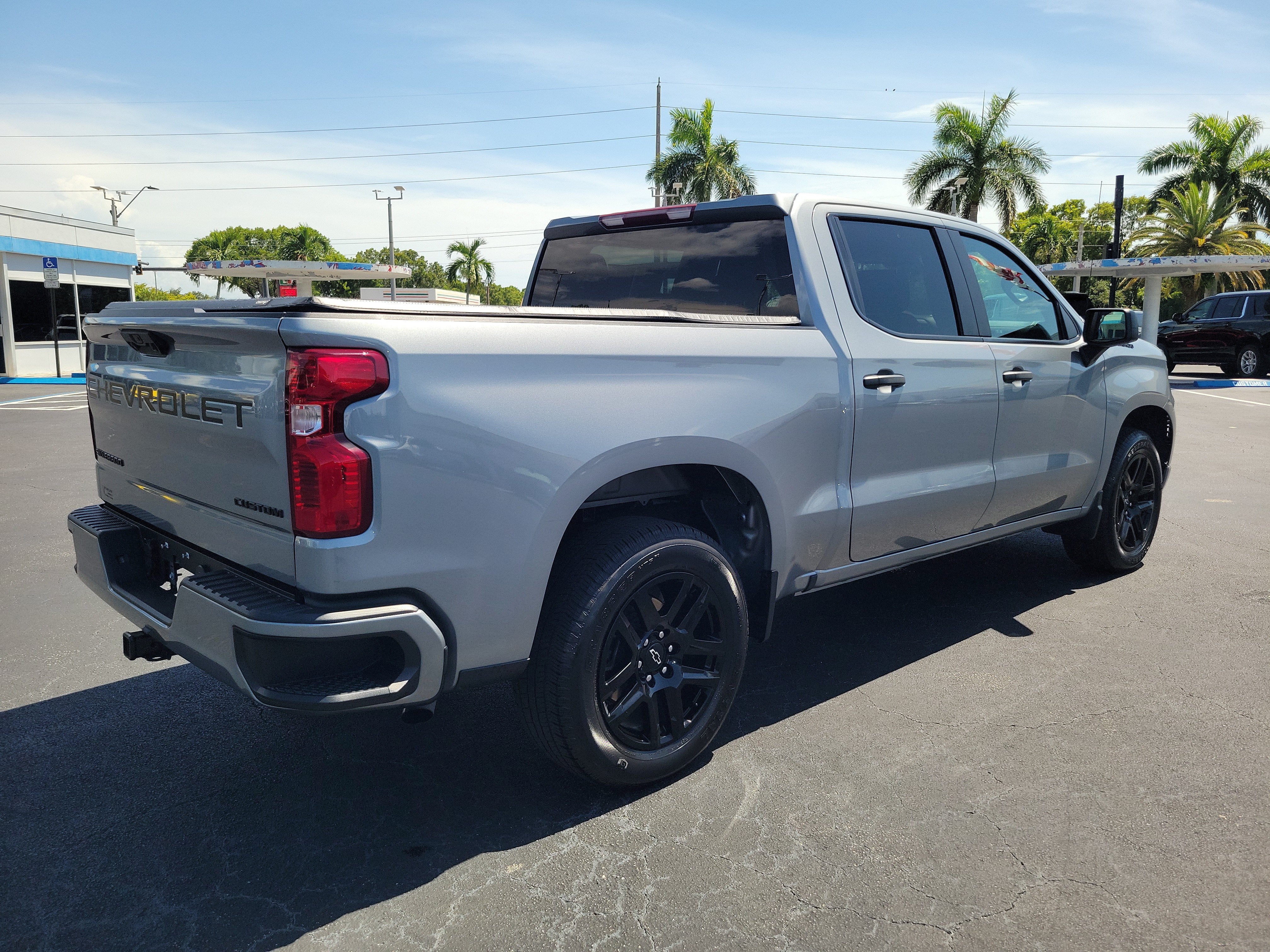 2024 Chevrolet Silverado 1500 Custom
