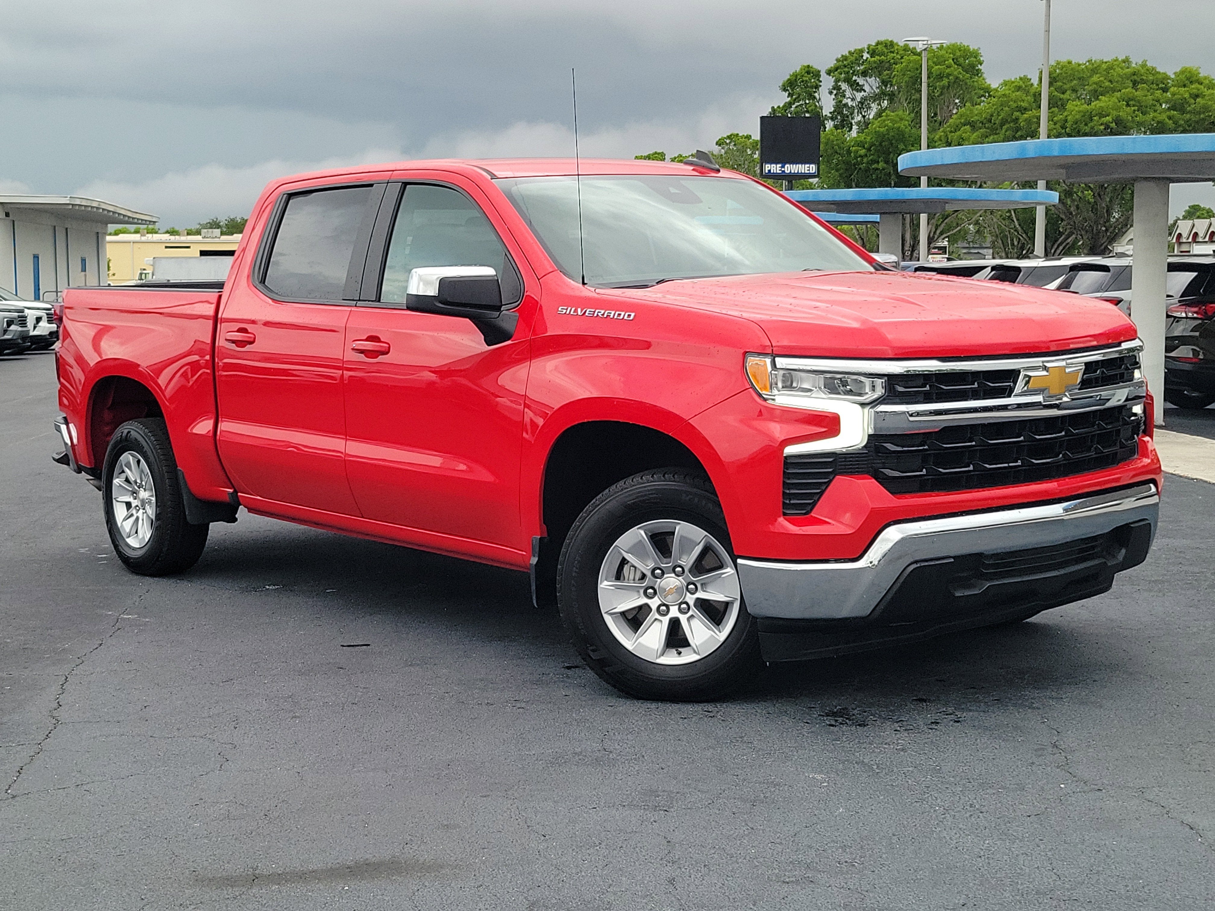 2025 Chevrolet Silverado 1500 LT