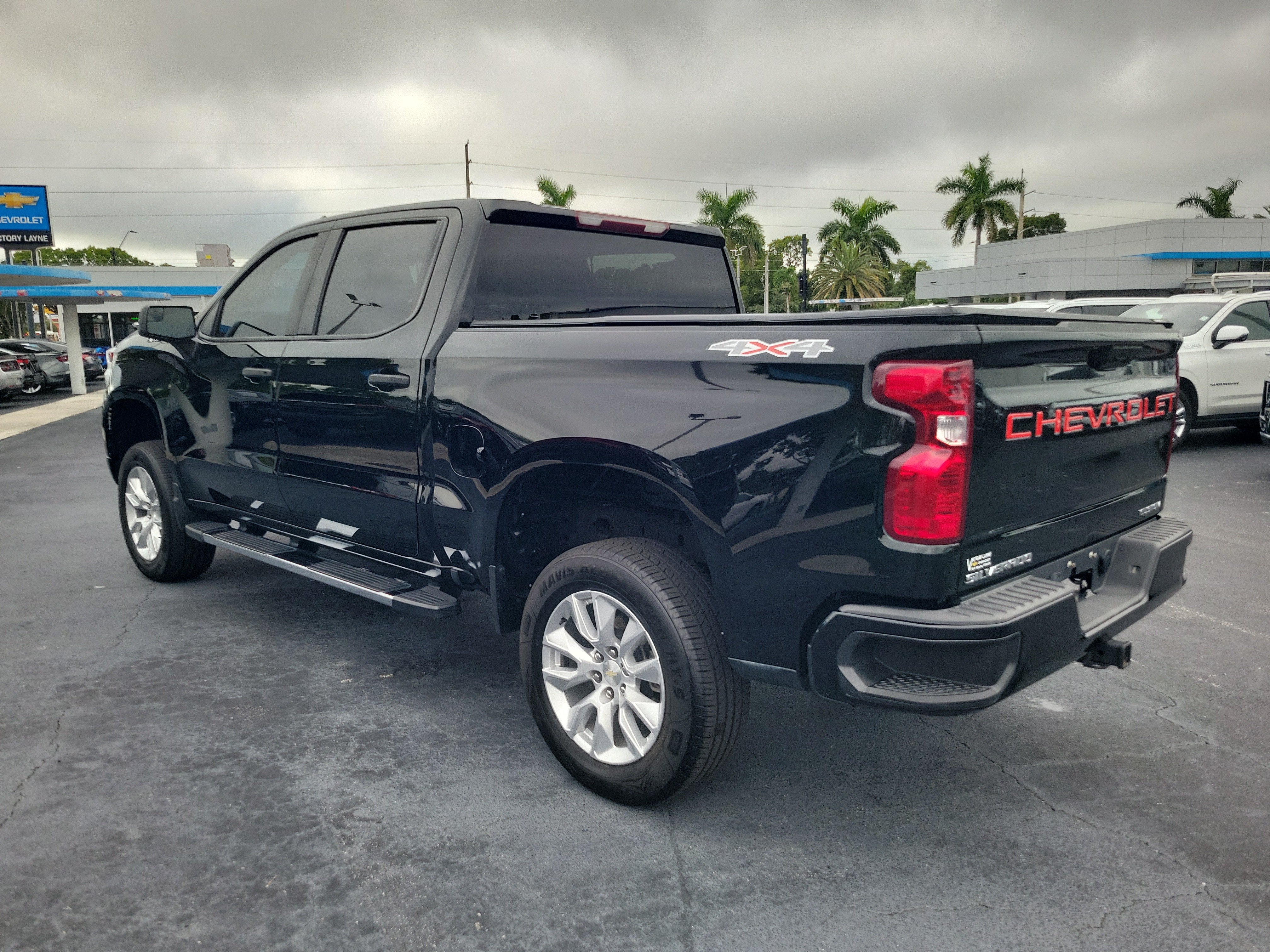 2022 Chevrolet Silverado 1500 Custom