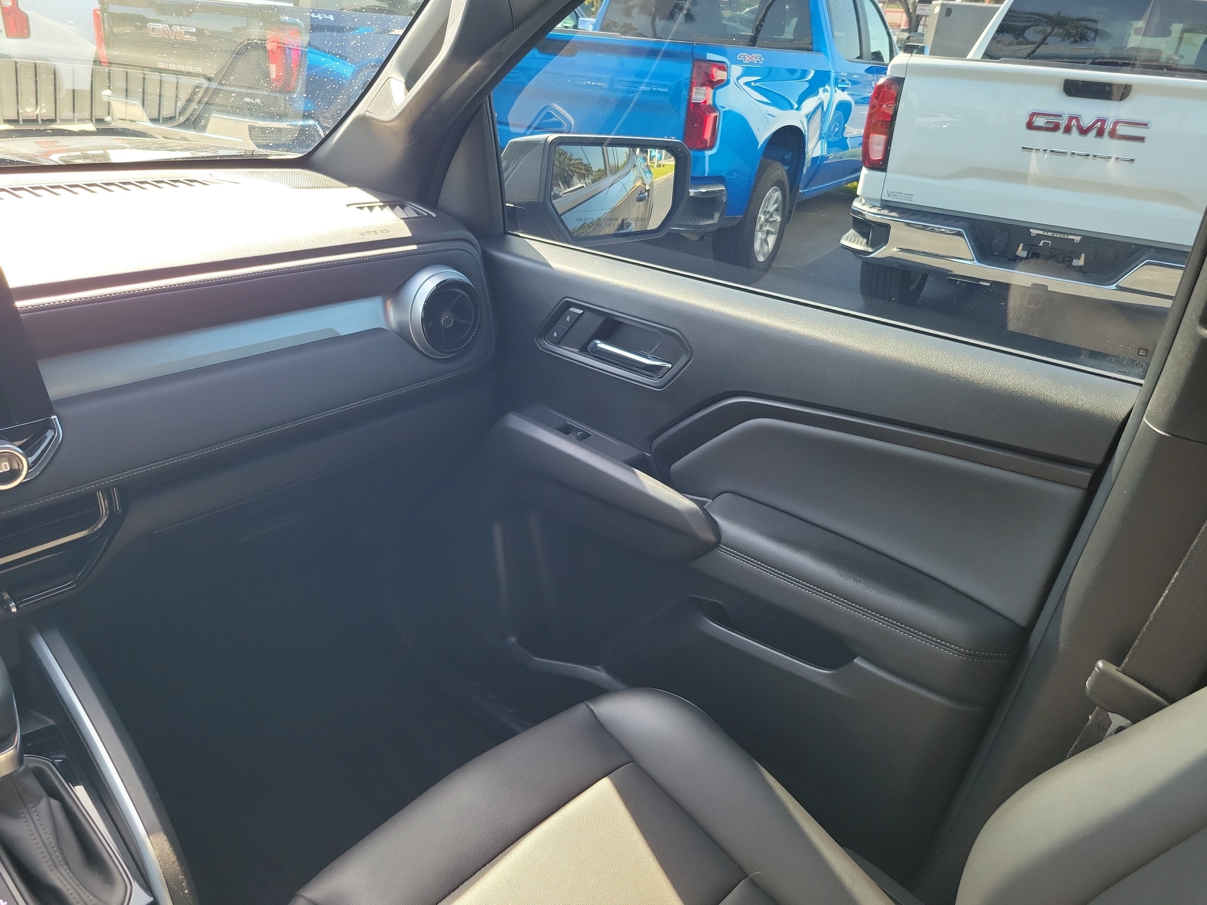 2023 Chevrolet Colorado 2WD LT