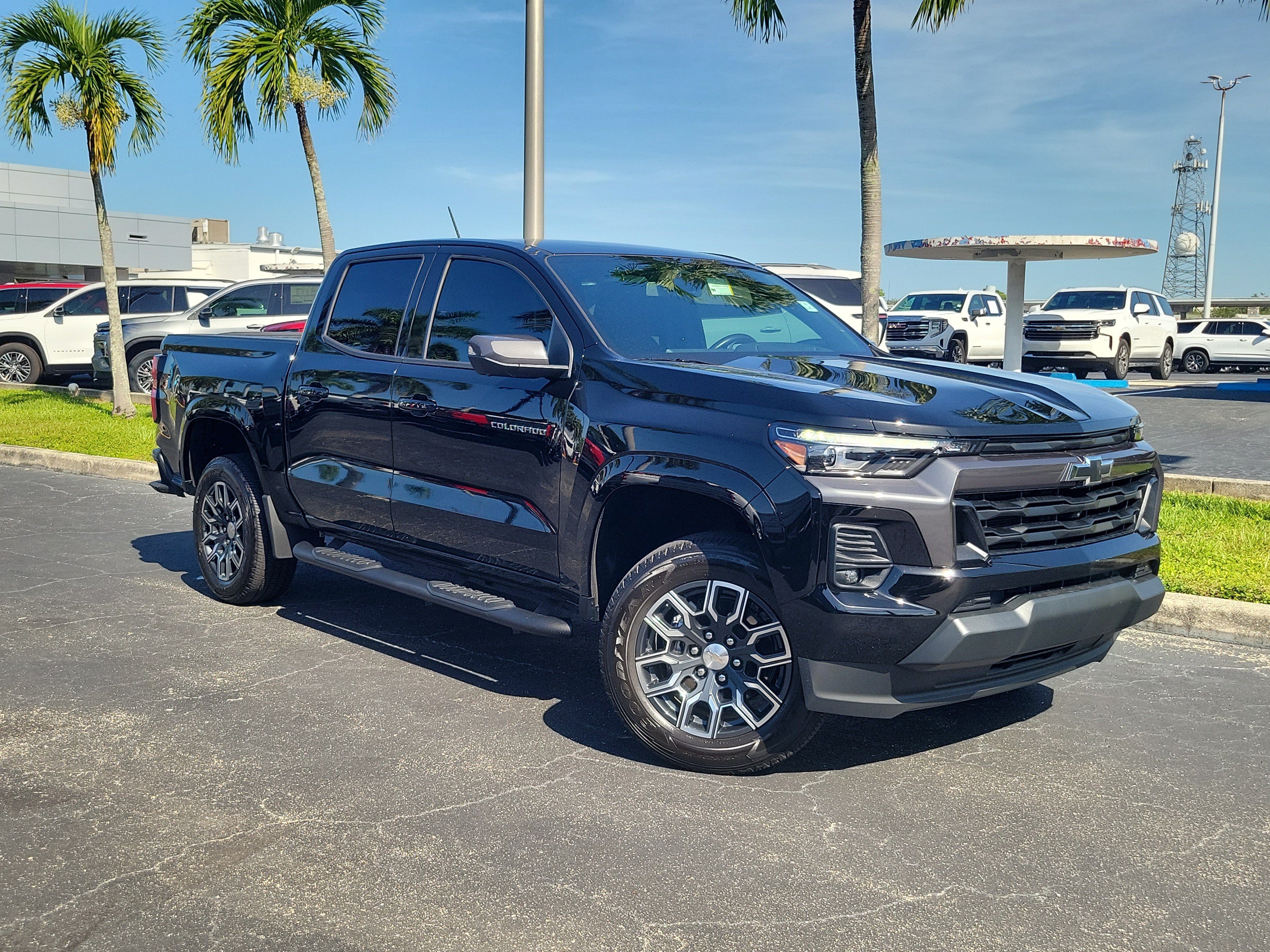2023 Chevrolet Colorado 2WD LT
