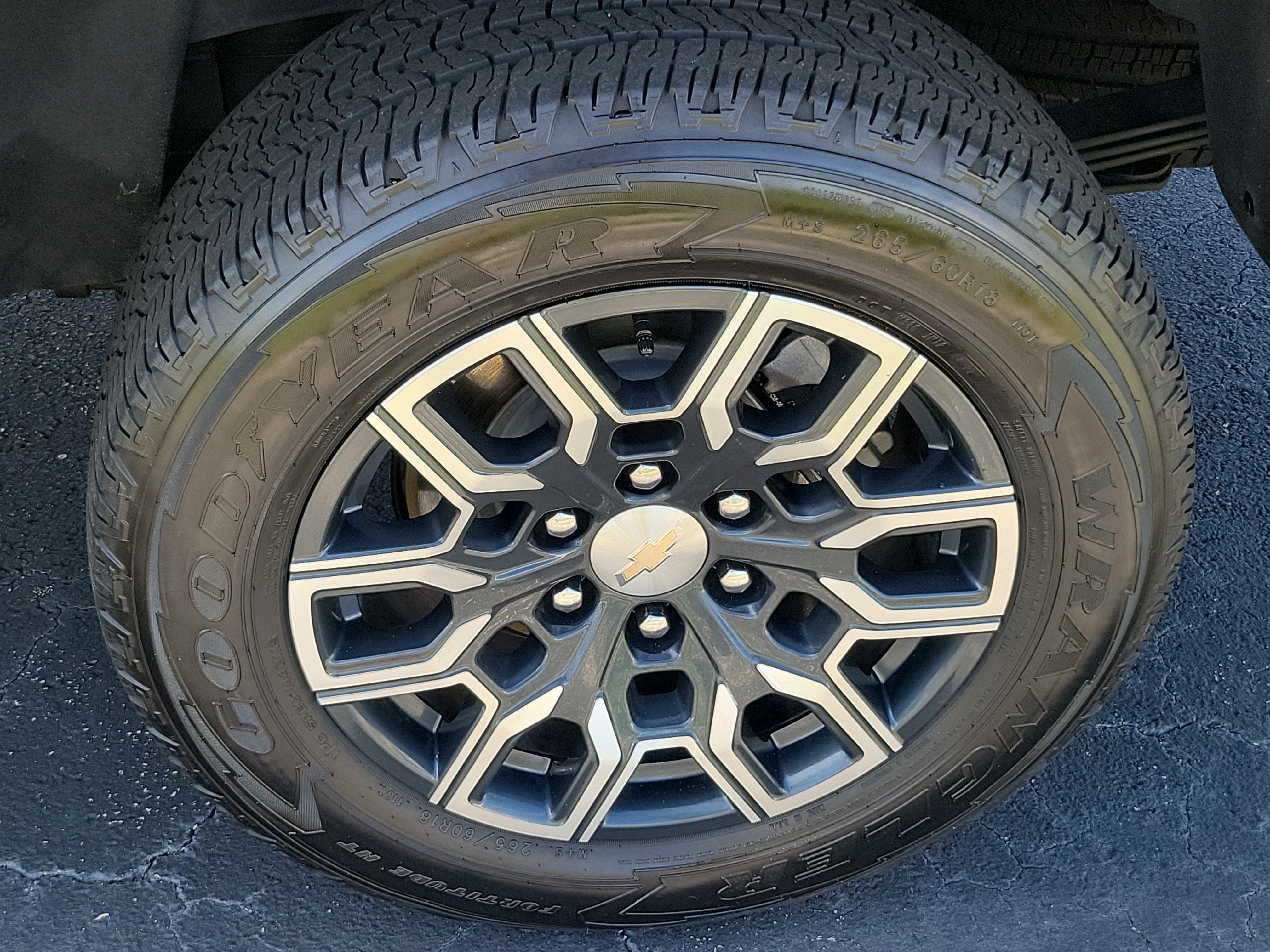 2023 Chevrolet Colorado 2WD LT