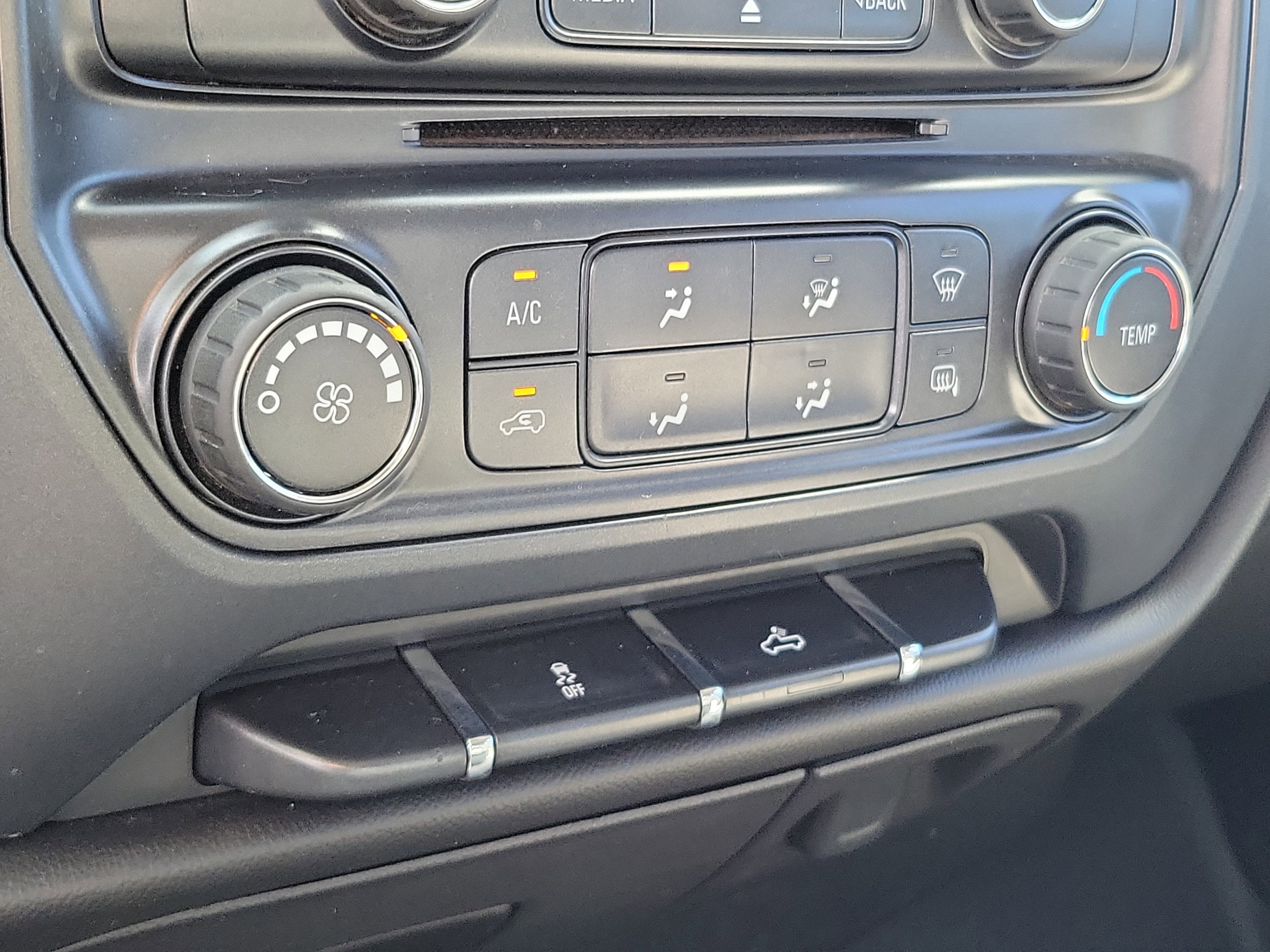 2015 Chevrolet Silverado 1500 LS