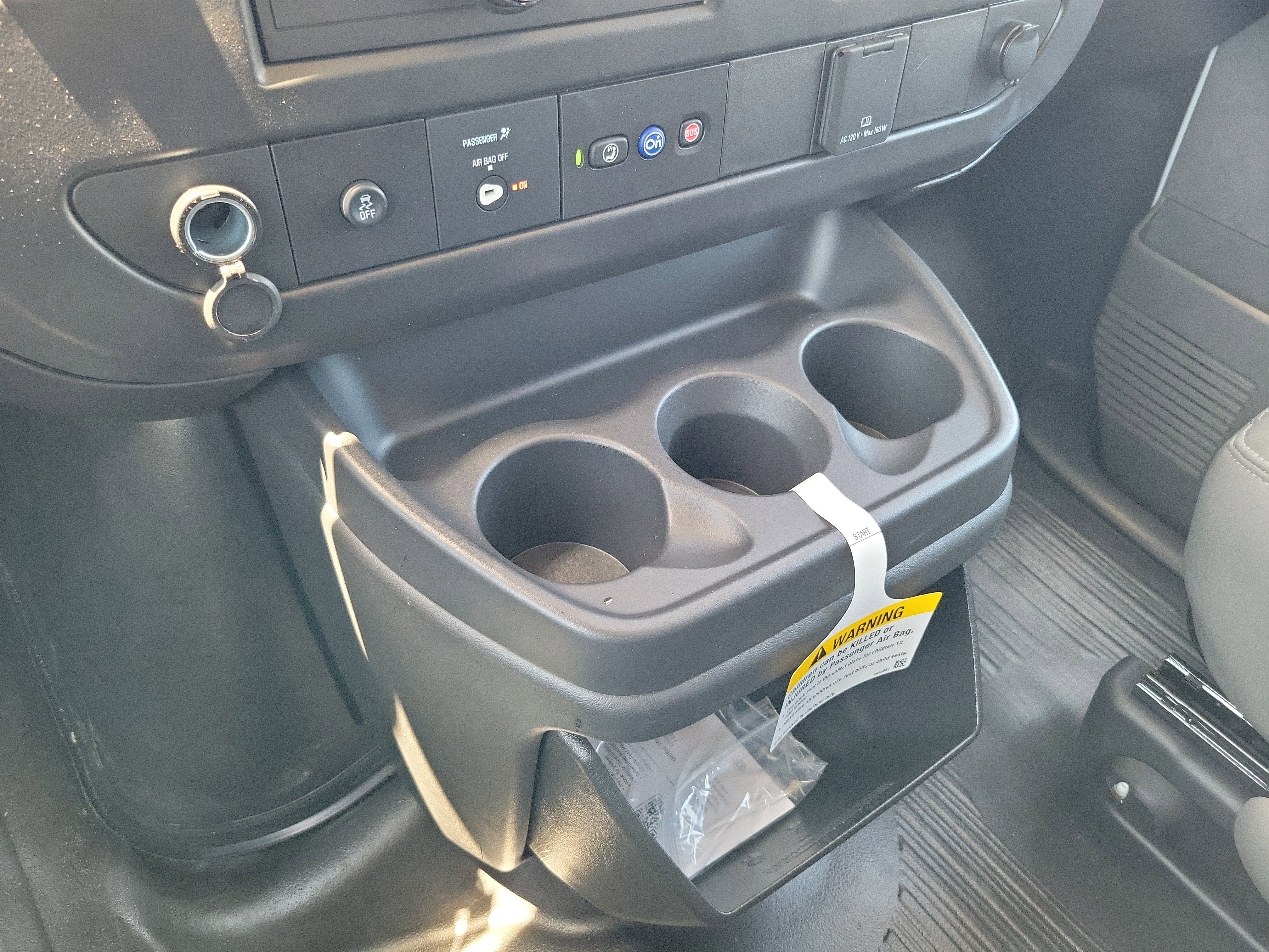 2025 Chevrolet Express Cargo 2500 WT