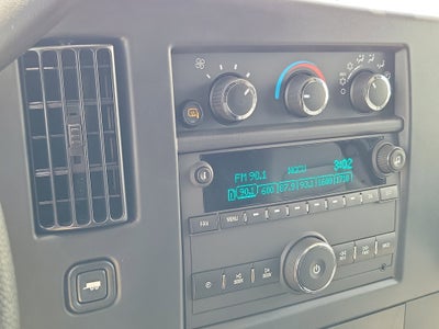 2025 Chevrolet Express Cargo 2500 WT