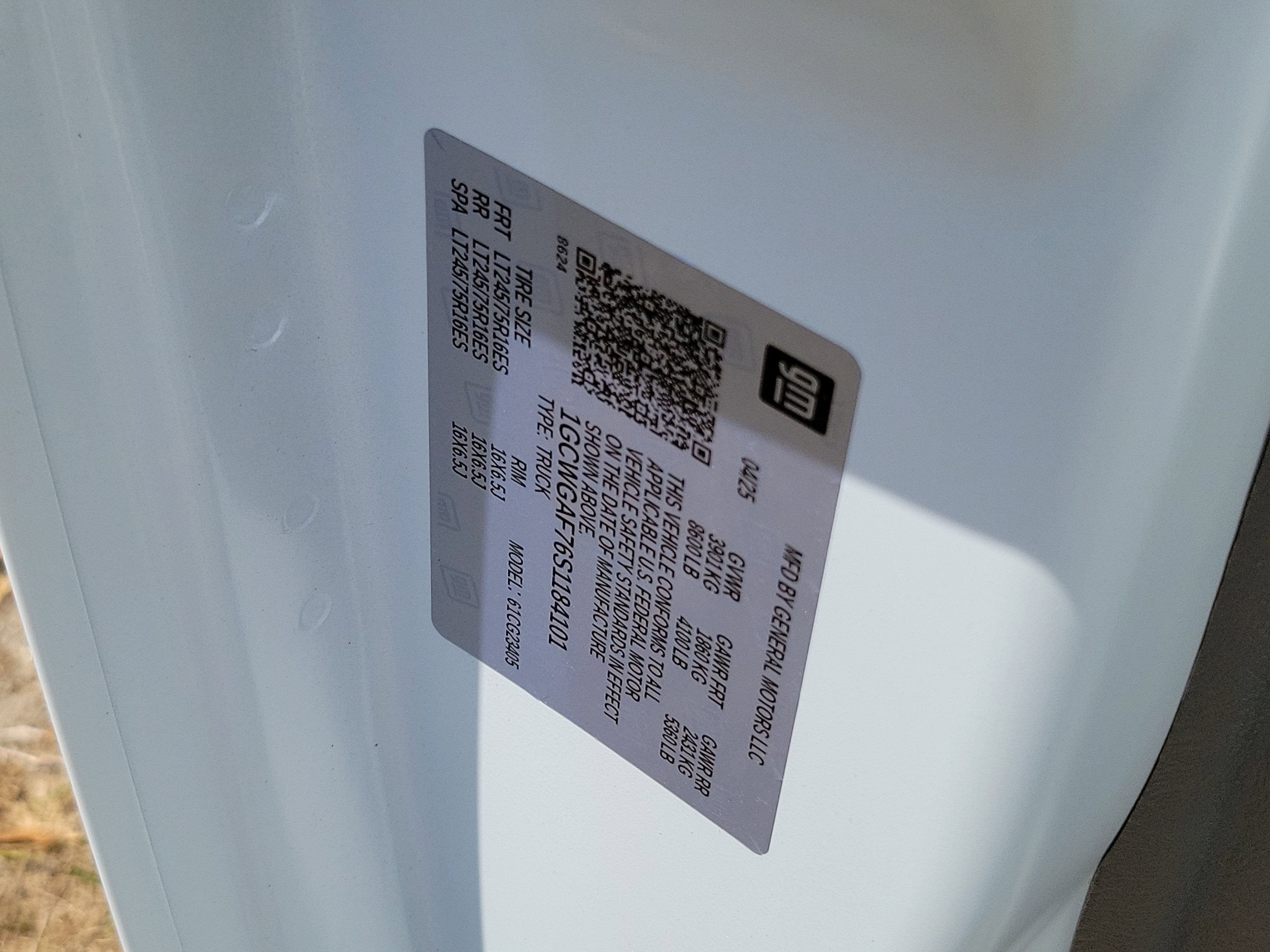 2025 Chevrolet Express Cargo 2500 WT