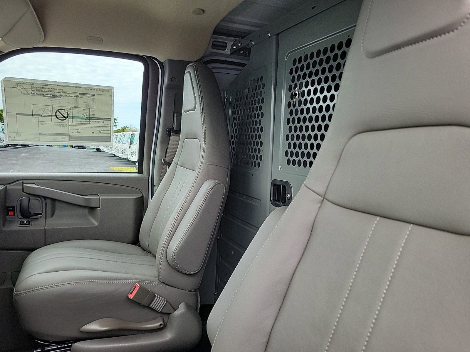 2025 Chevrolet Express Cargo 2500 WT