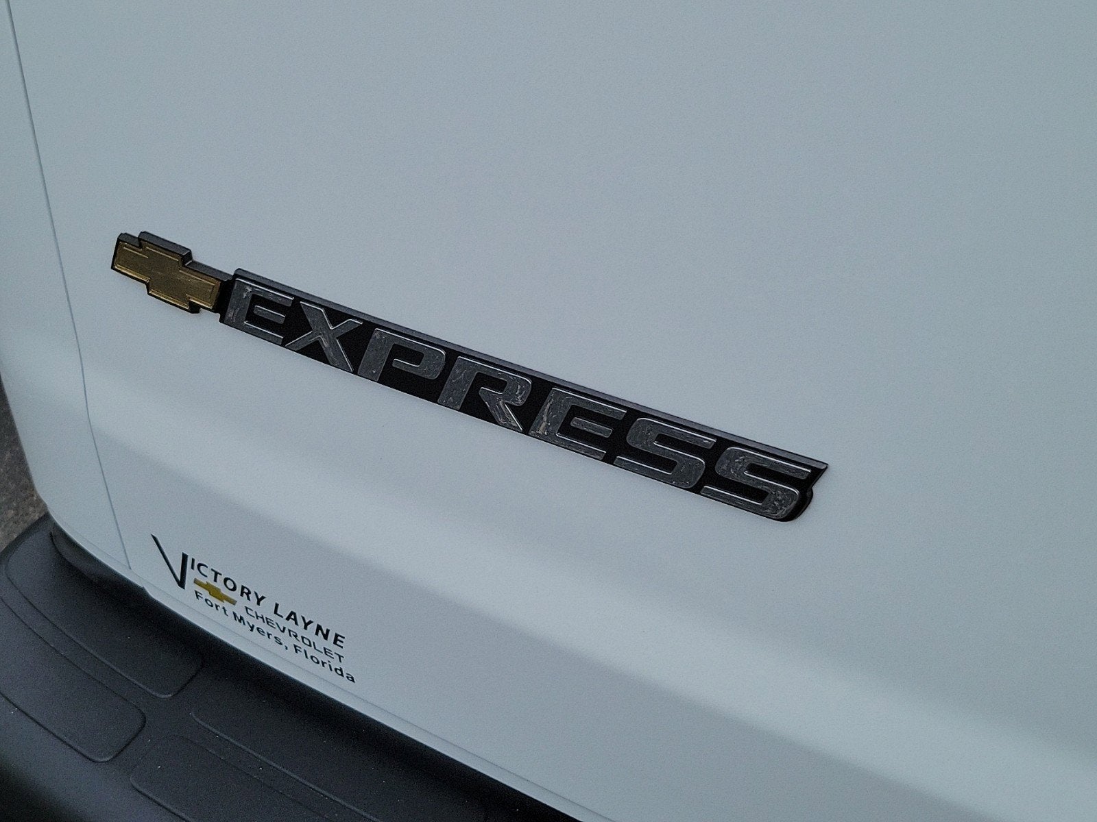 2025 Chevrolet Express Cargo 2500 WT
