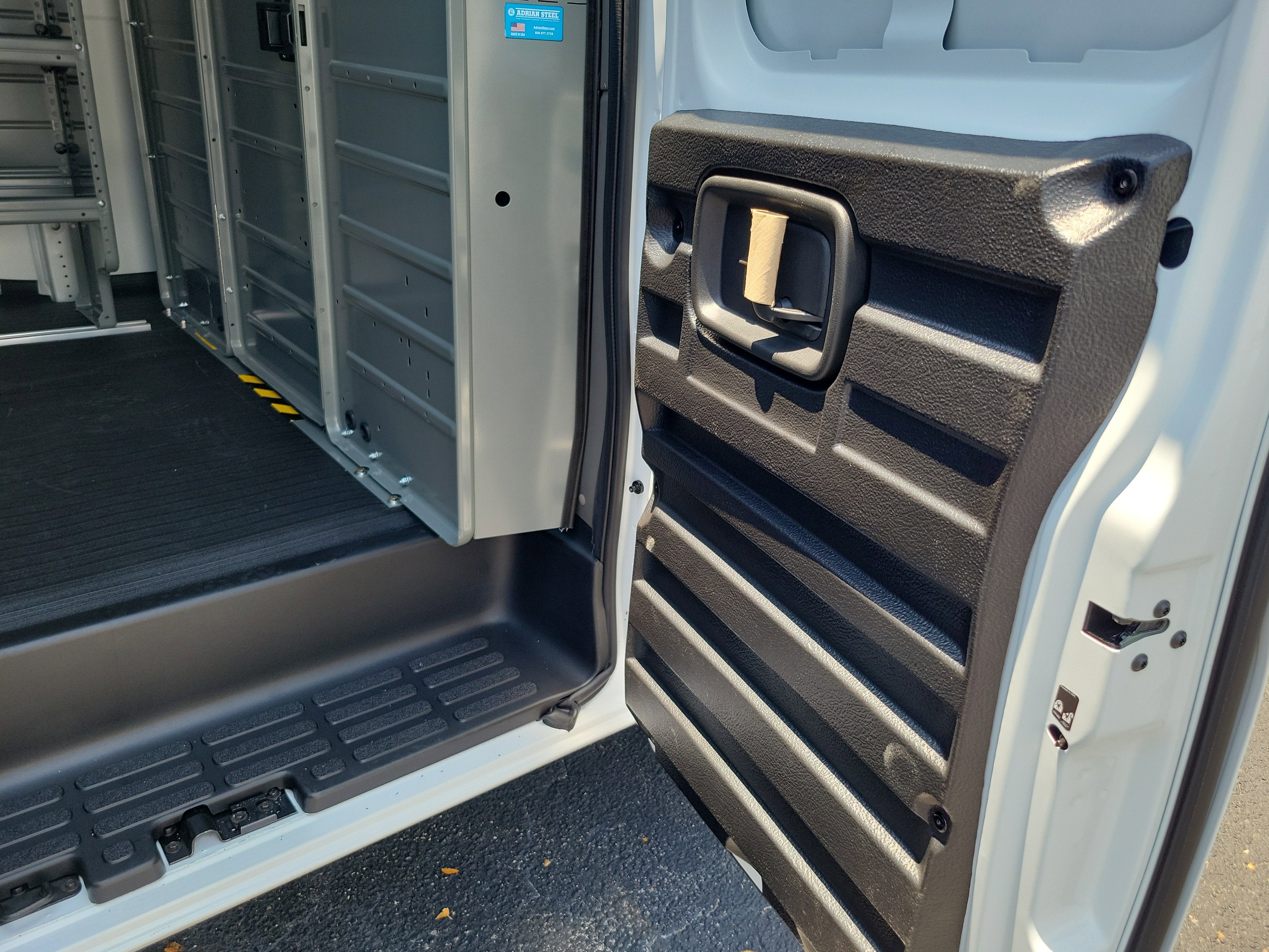 2025 Chevrolet Express Cargo 2500 WT