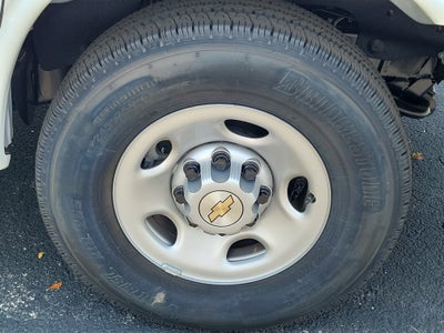 2025 Chevrolet Express Cargo 2500 WT