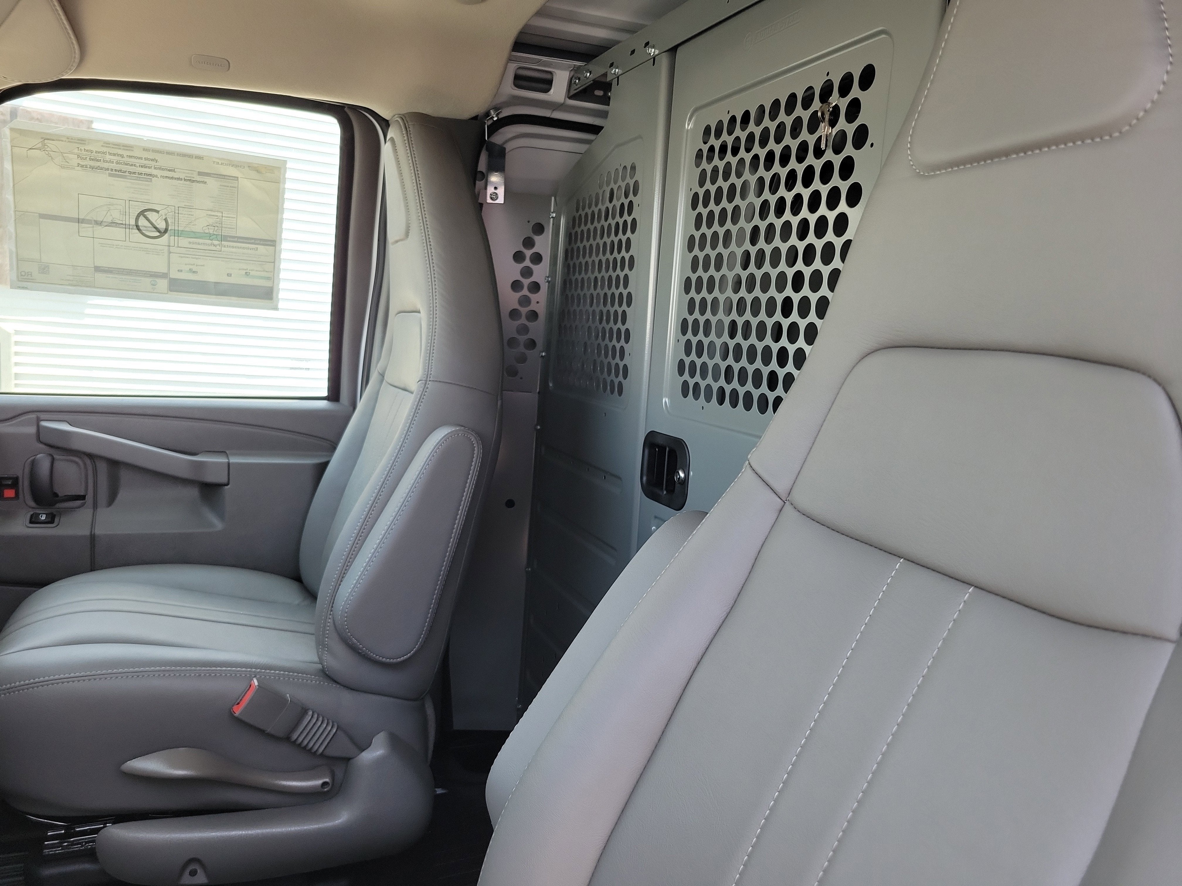 2025 Chevrolet Express Cargo 2500 WT